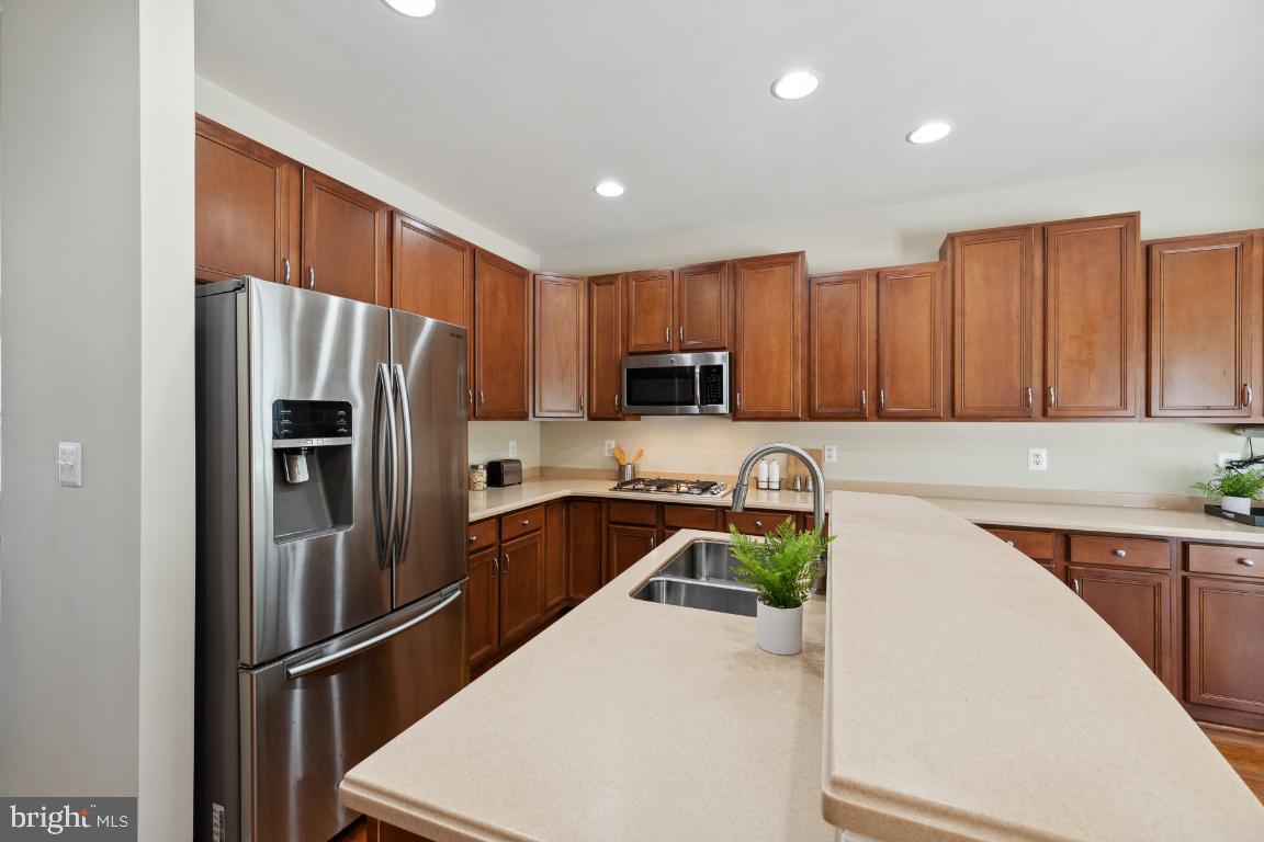 LORTON STATION SOUTH - Residential