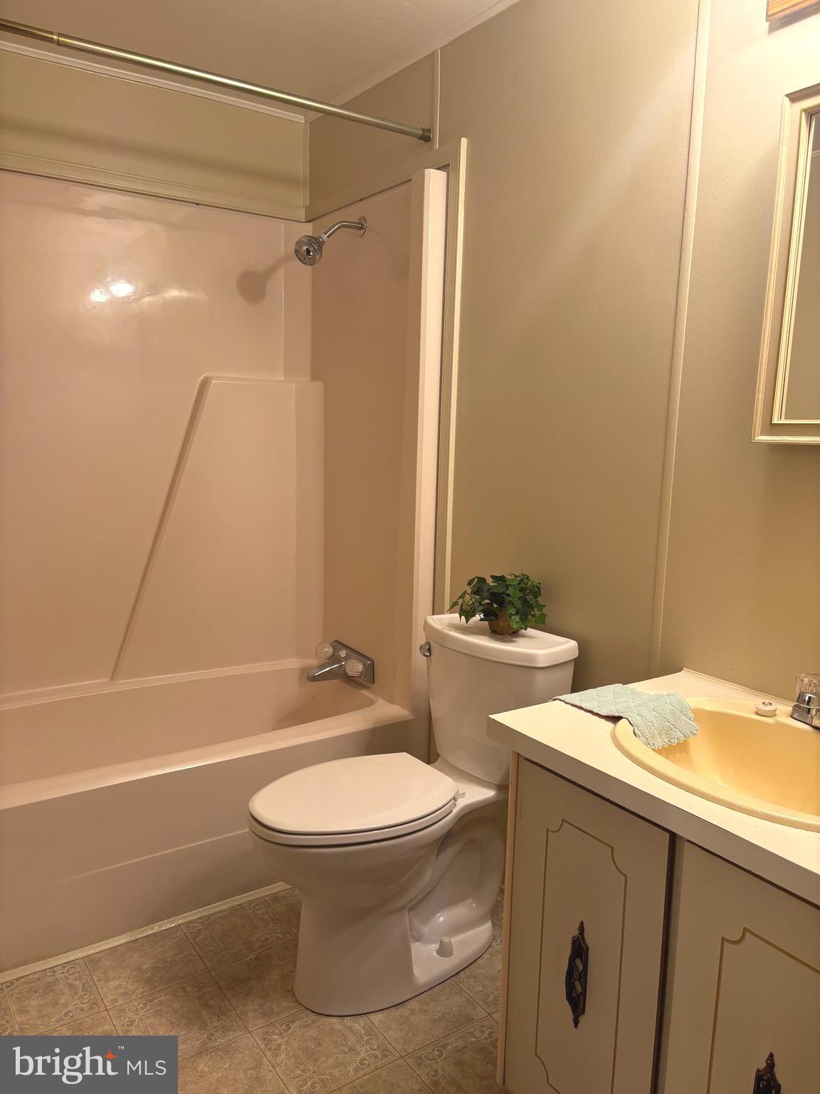 NESHAMINY FALLS - Residential