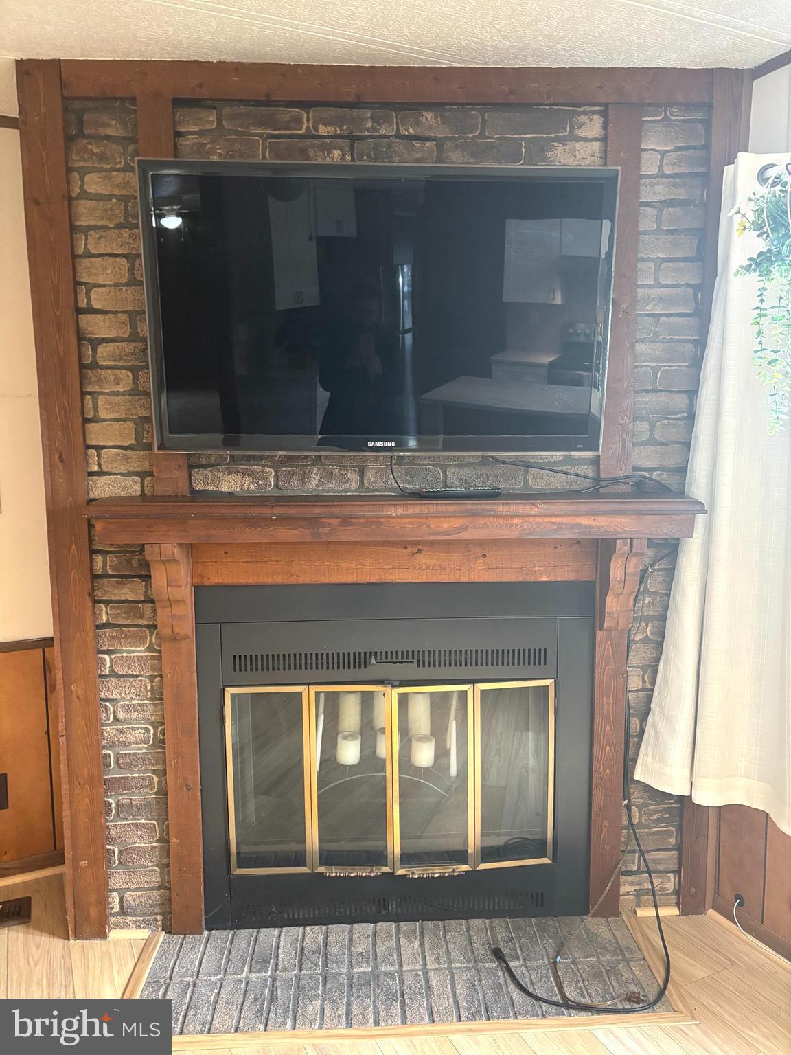 NESHAMINY FALLS - Residential