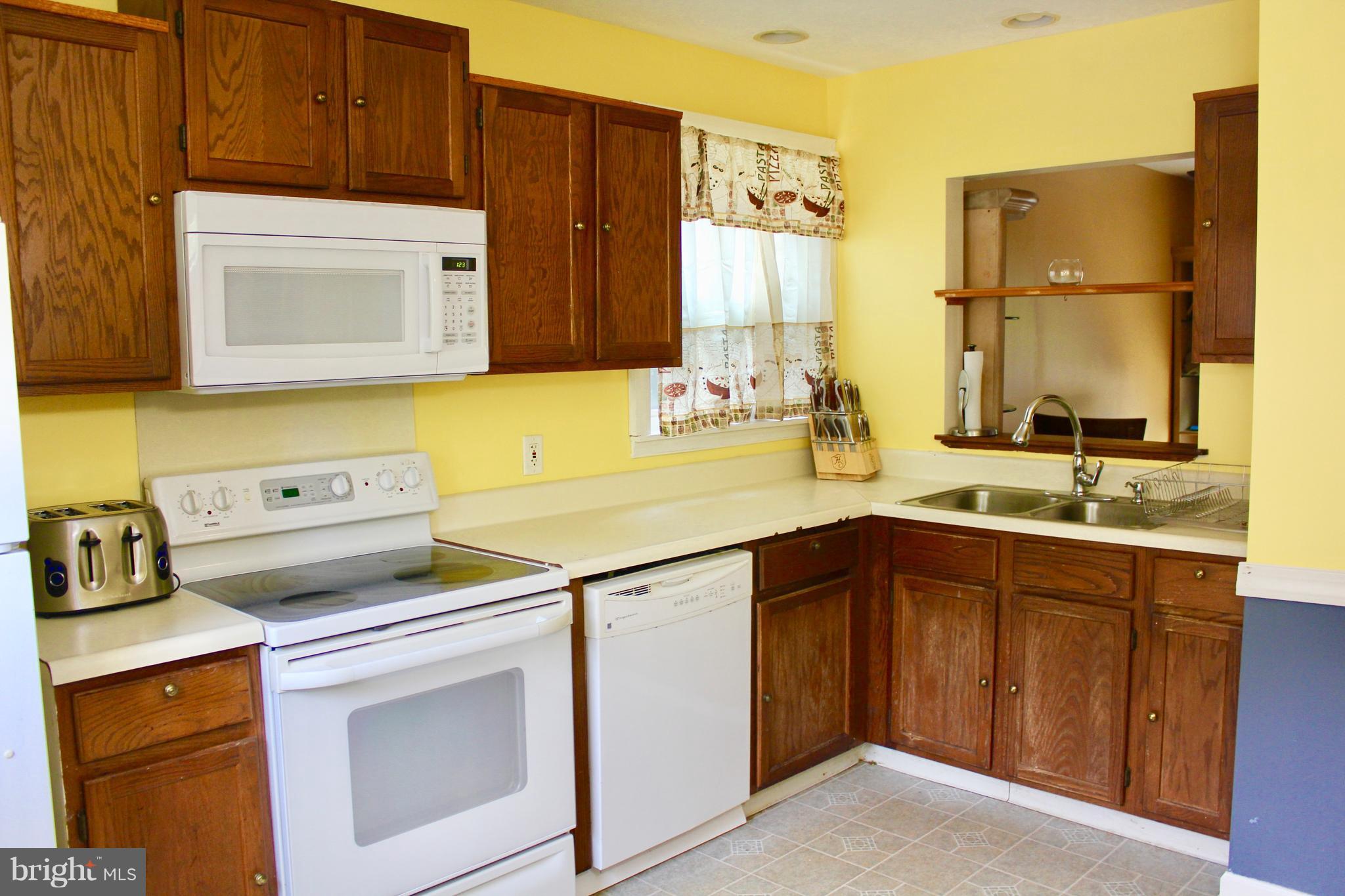 HOLLEYBROOKE/COBBLESTONE - Residential