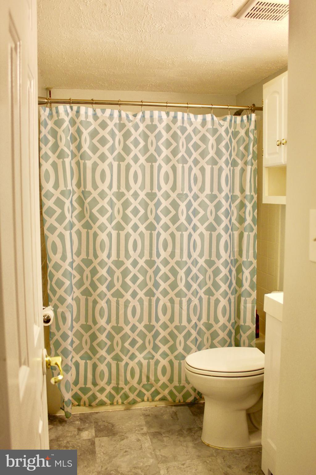 HOLLEYBROOKE/COBBLESTONE - Residential