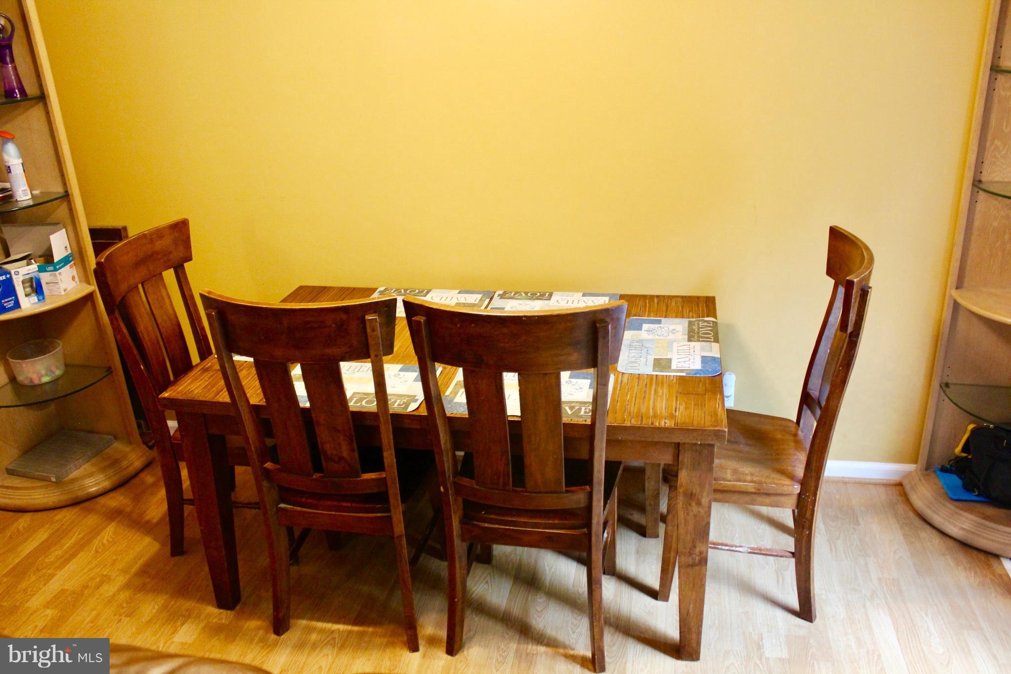 HOLLEYBROOKE/COBBLESTONE - Residential