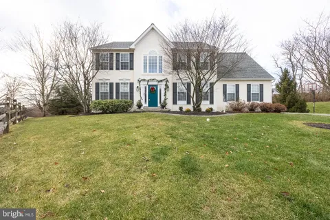 29 Grovehill Court, Downingtown, PA MLS: PACT2114602