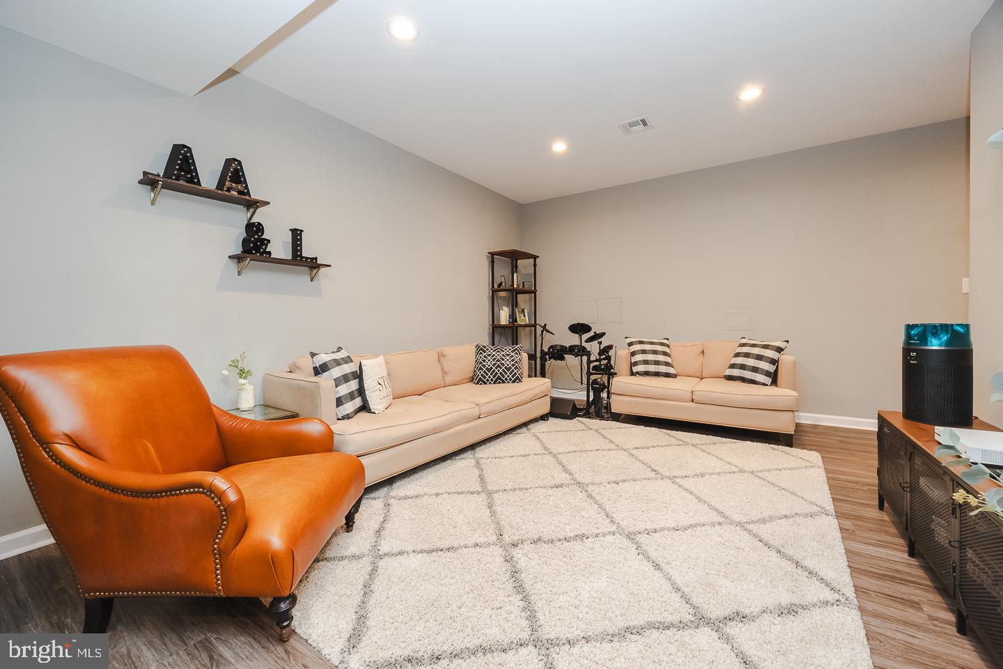 HOPEWELL - Residential