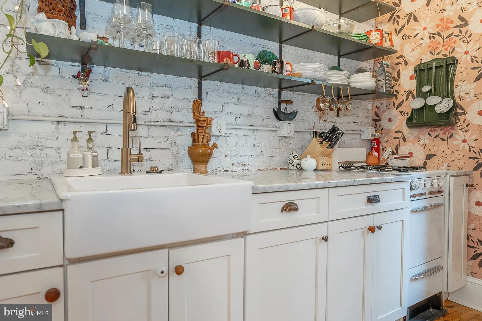 Philadelphia, Pennsylvania 19147, United States, 2 Bedrooms Bedrooms, ,1 BathroomBathrooms,Residential,Contingent,208495