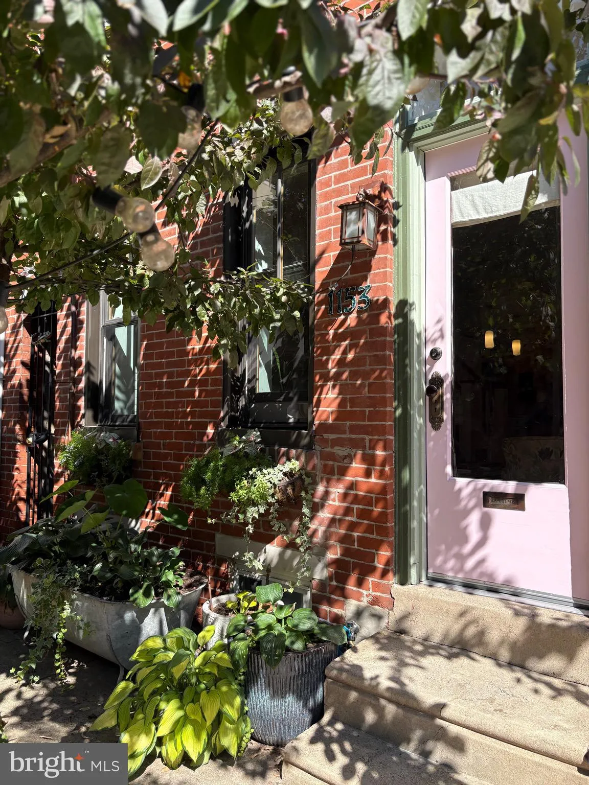 Philadelphia, Pennsylvania 19147, United States, 2 Bedrooms Bedrooms, ,1 BathroomBathrooms,Residential,Contingent,208495