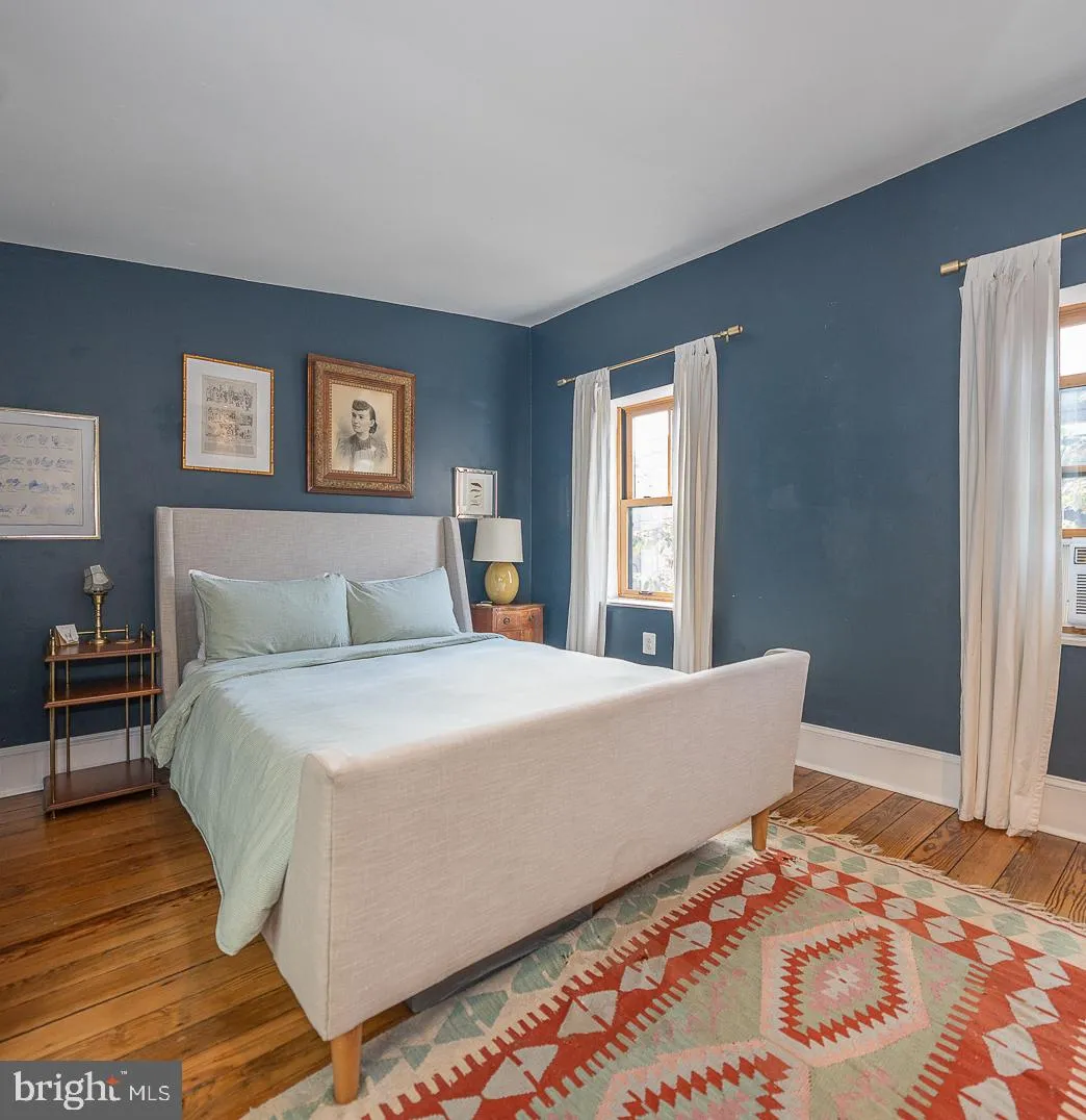 Philadelphia, Pennsylvania 19147, United States, 2 Bedrooms Bedrooms, ,1 BathroomBathrooms,Residential,Contingent,208495