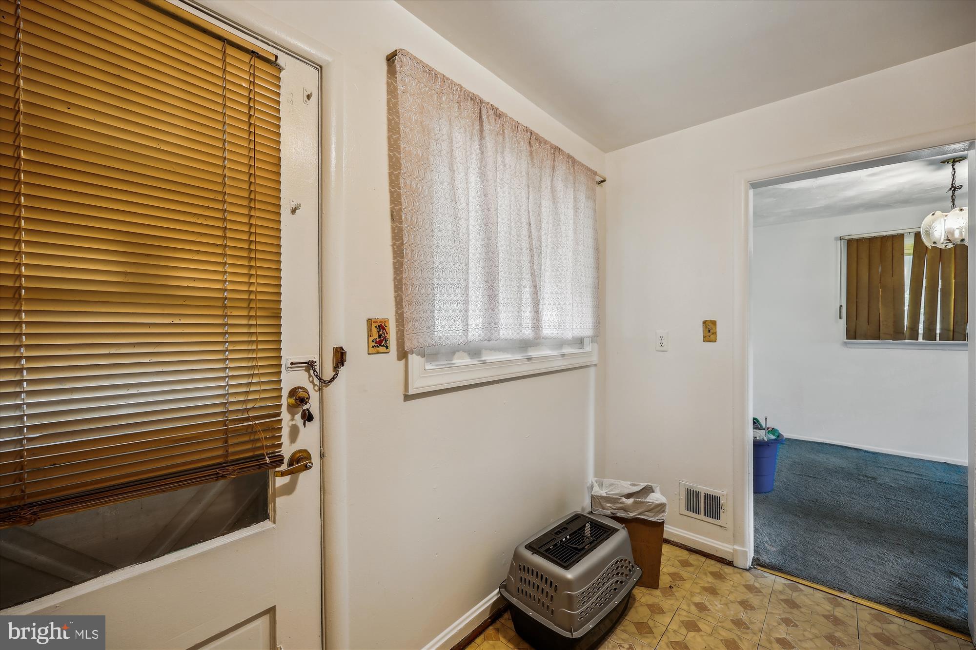 NEW HAMPSHIRE ESTATES - Residential