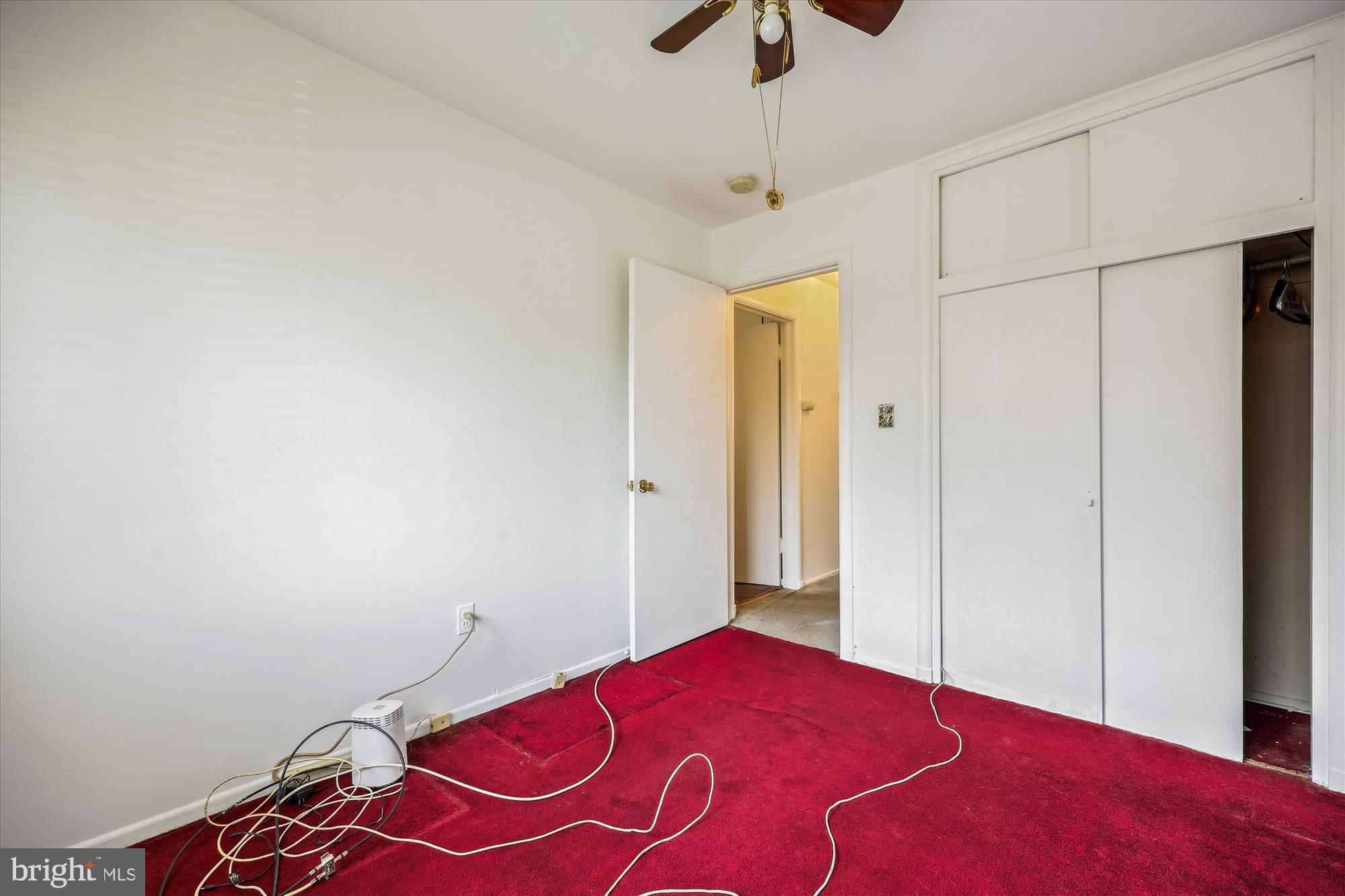 NEW HAMPSHIRE ESTATES - Residential