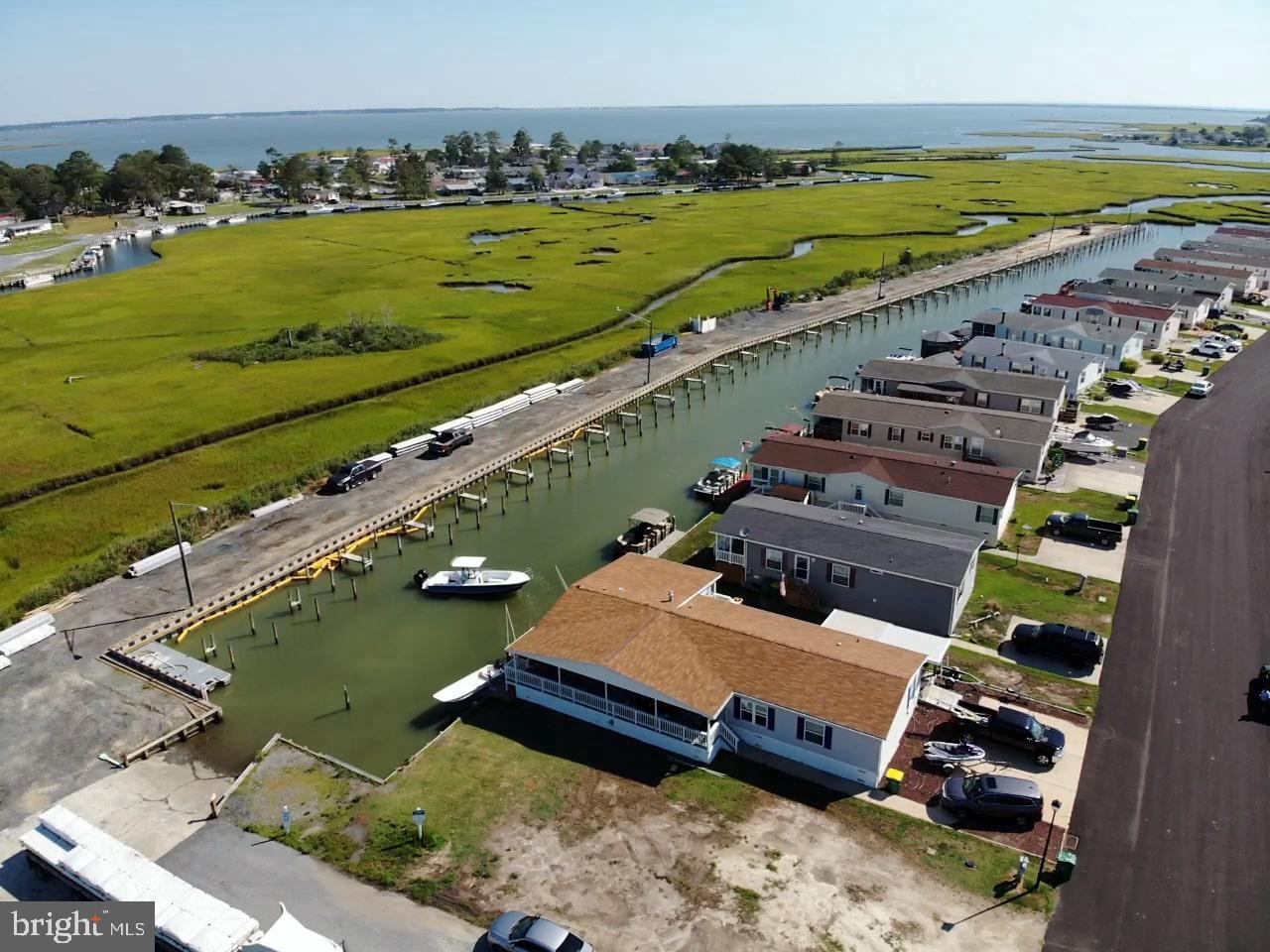 MARINERS COVE - Residential