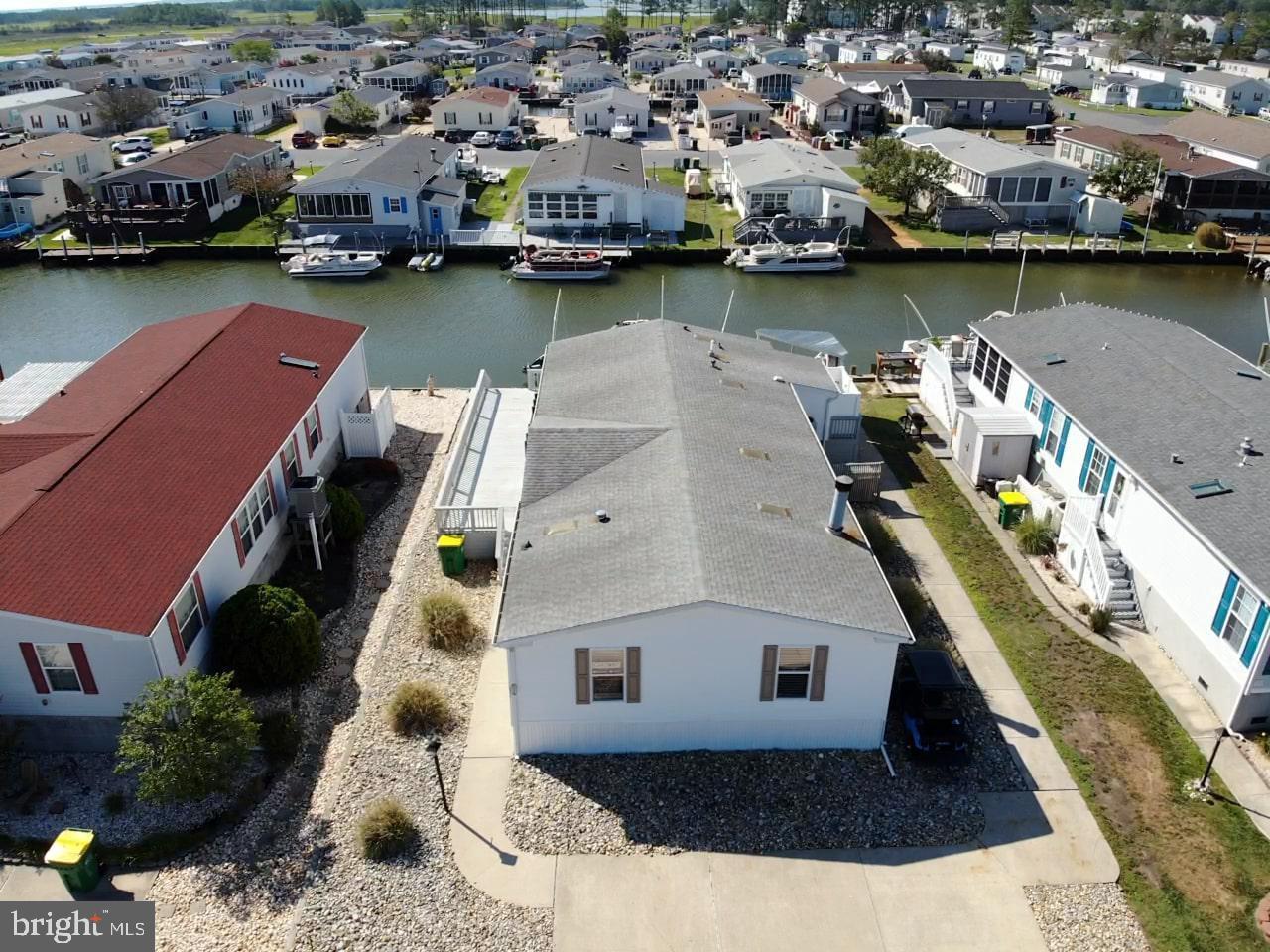 MARINERS COVE - Residential