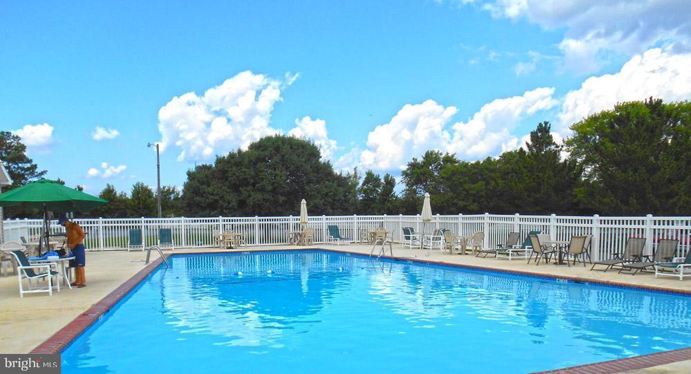 MARINERS COVE - Residential