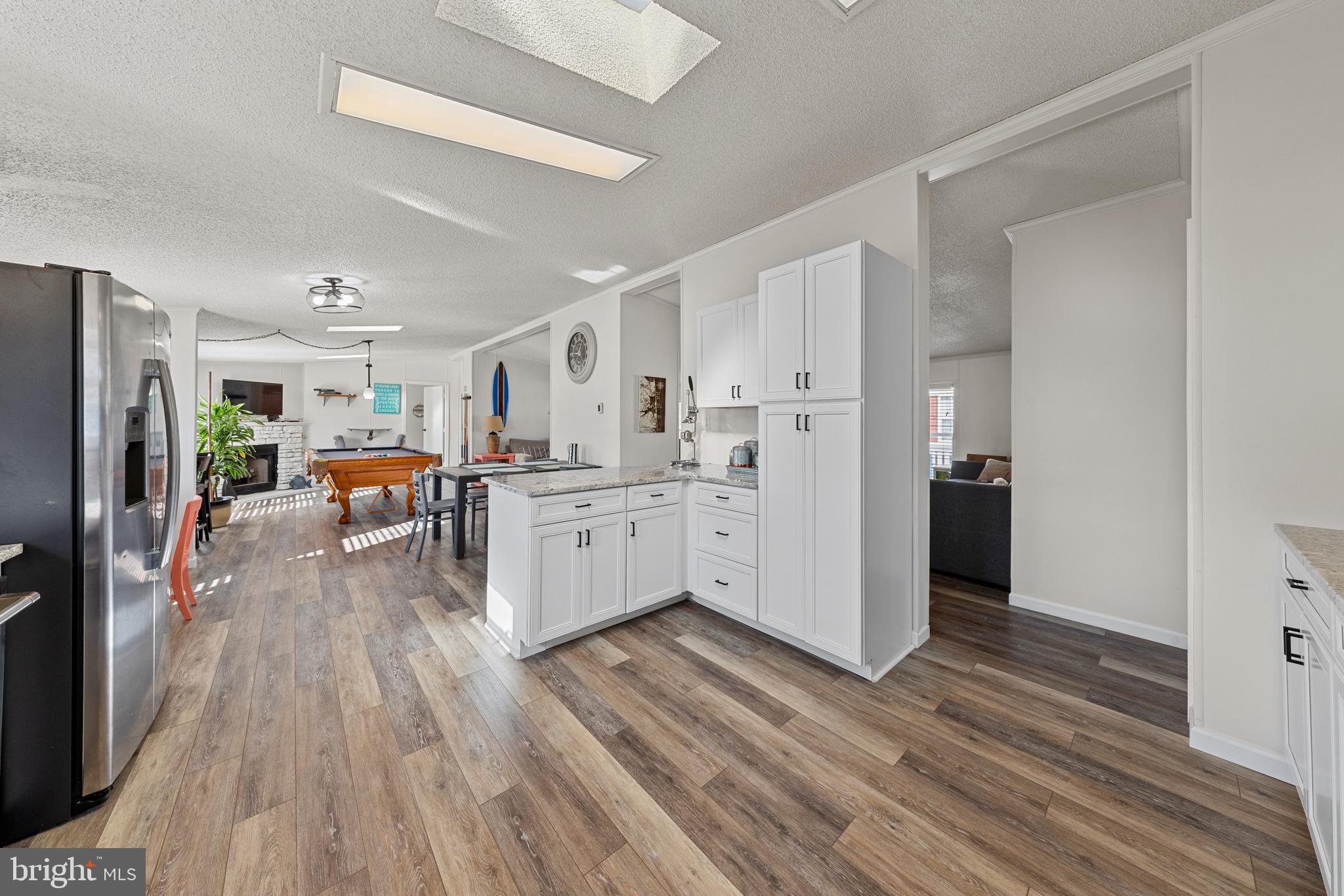 MARINERS COVE - Residential