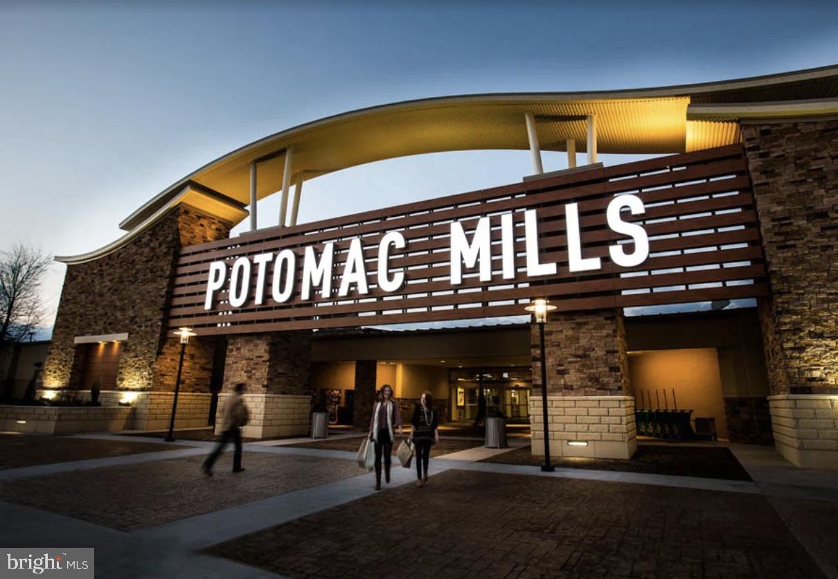 NEWPORT - Residential