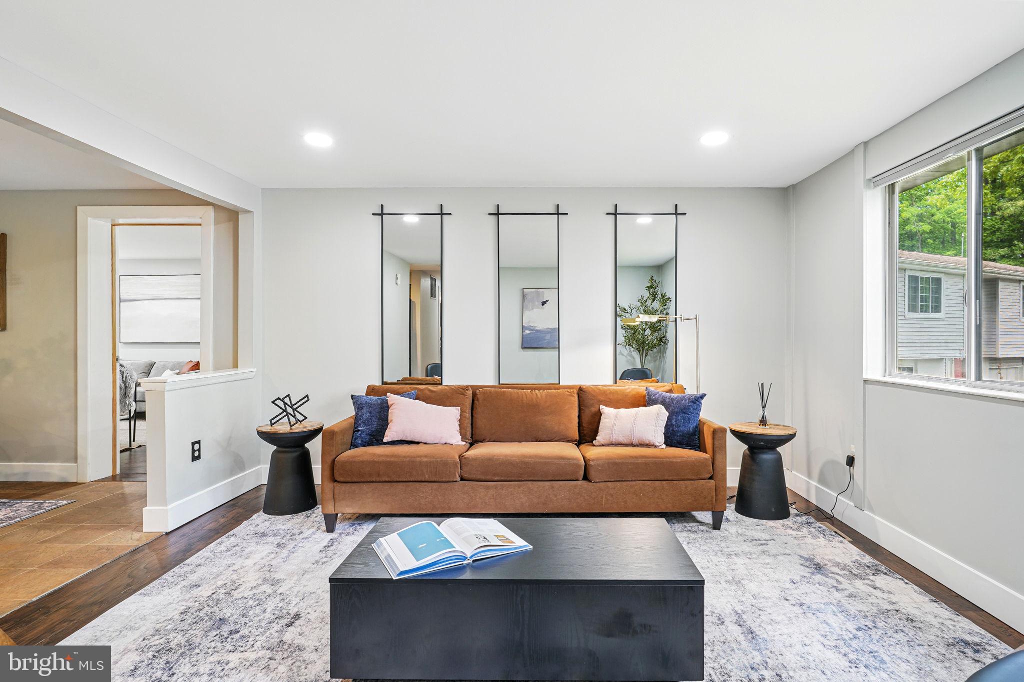 2525 TABOR COURT