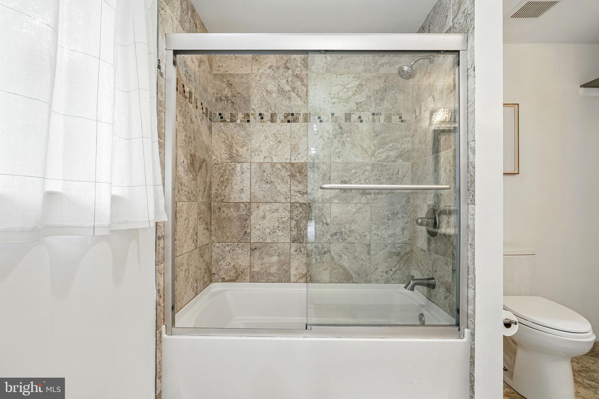 NEWPORT - Residential