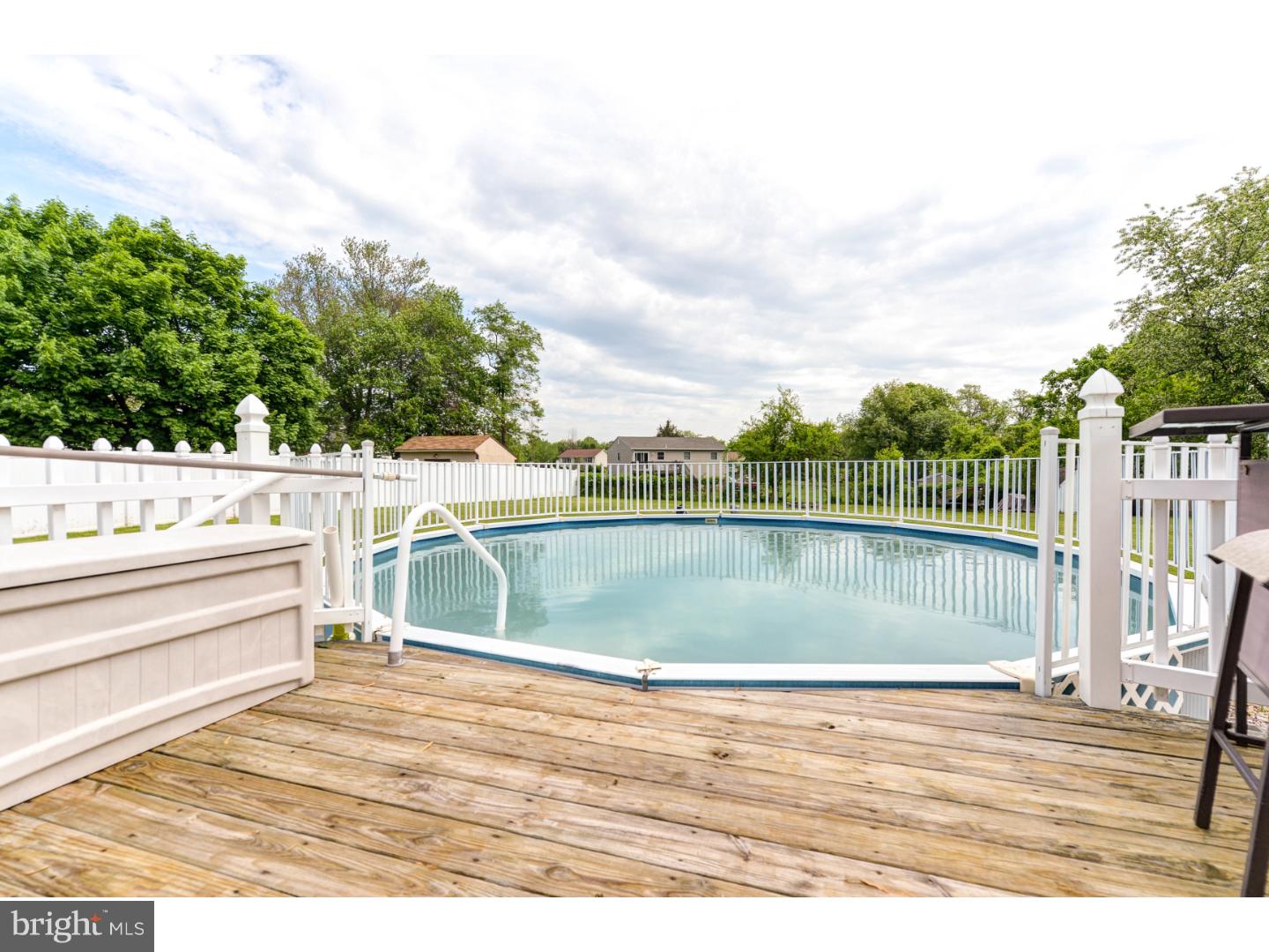 ARUNDEL - Residential