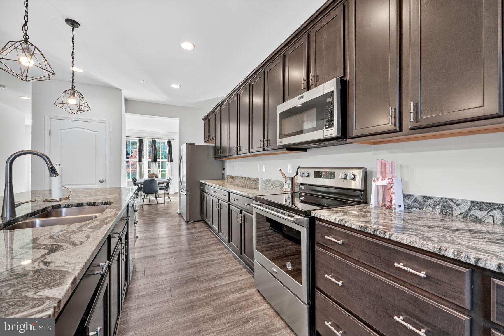 MANNING OVERLOOK-PLAT 1> - Residential