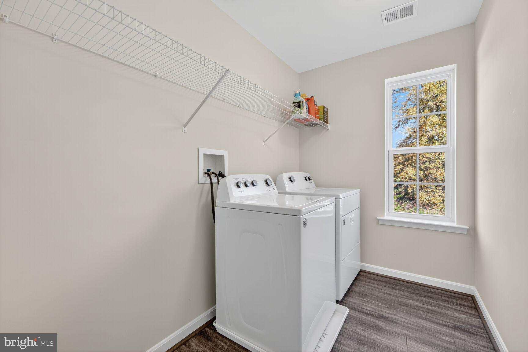 MANNING OVERLOOK-PLAT 1> - Residential