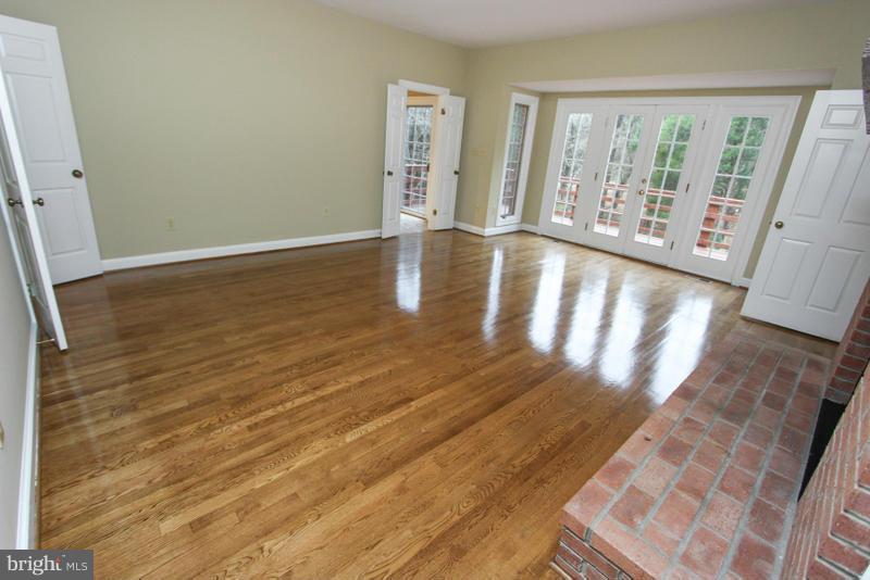 MURPHY HENRY S PROP - Residential