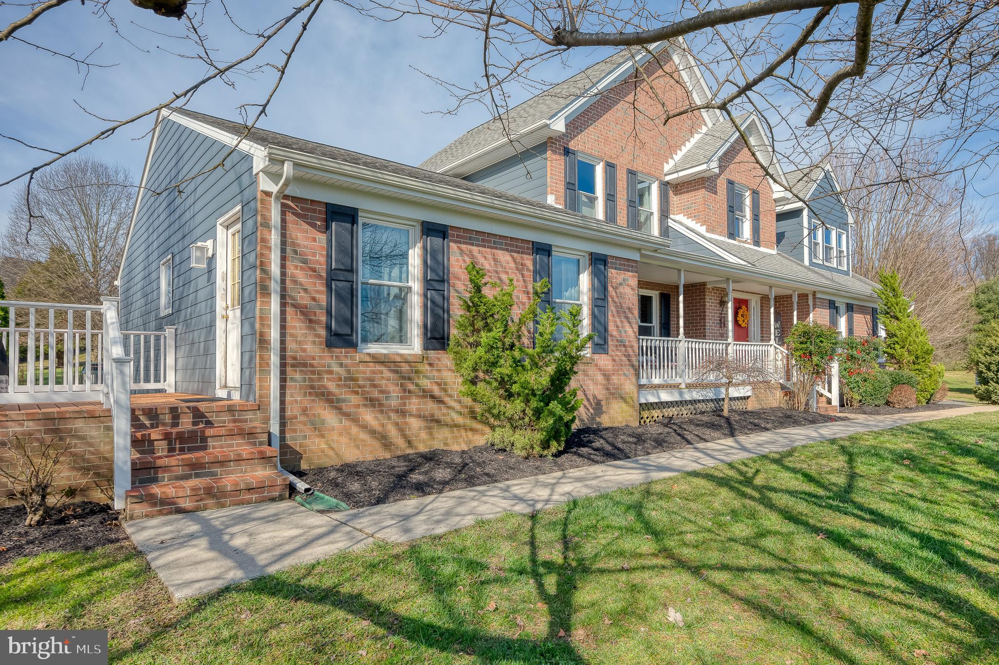 LONGFIELD ESTATES - Residential