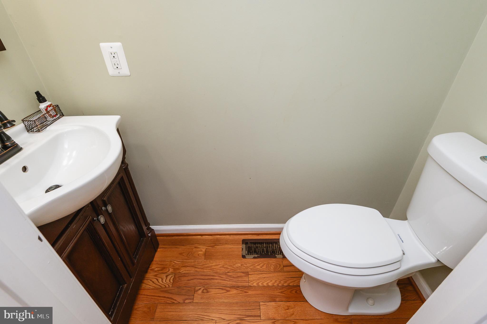 LONGFIELD ESTATES - Residential