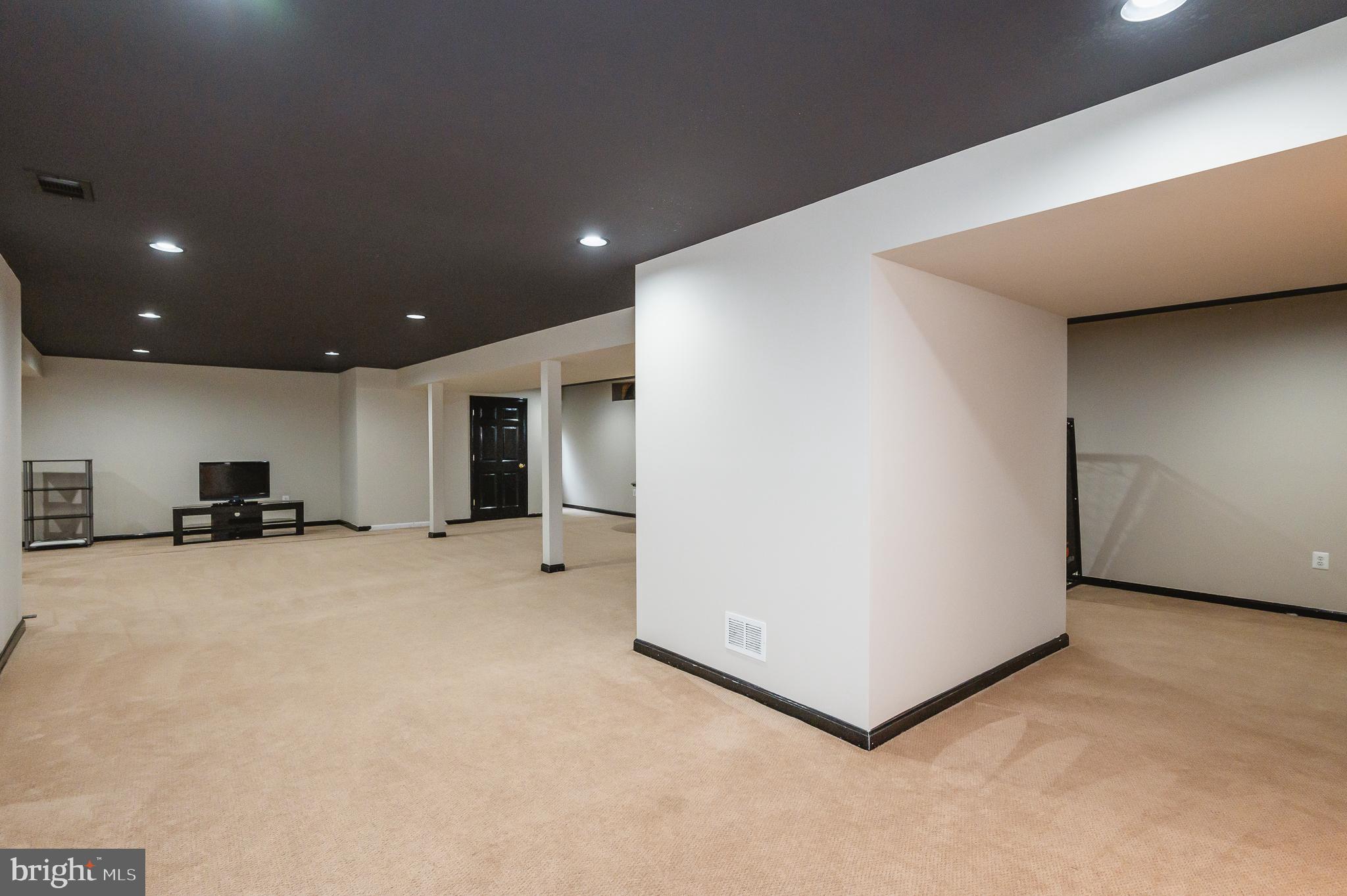 LONGFIELD ESTATES - Residential