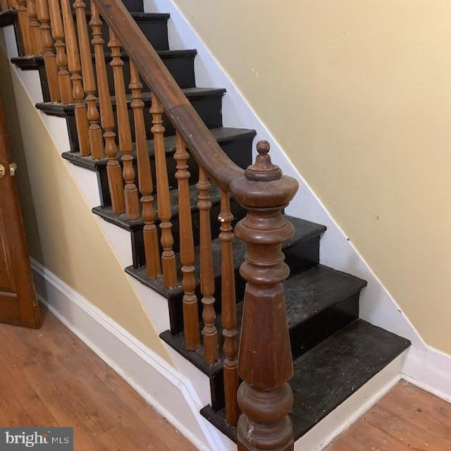 STILL POND - Residential Lease