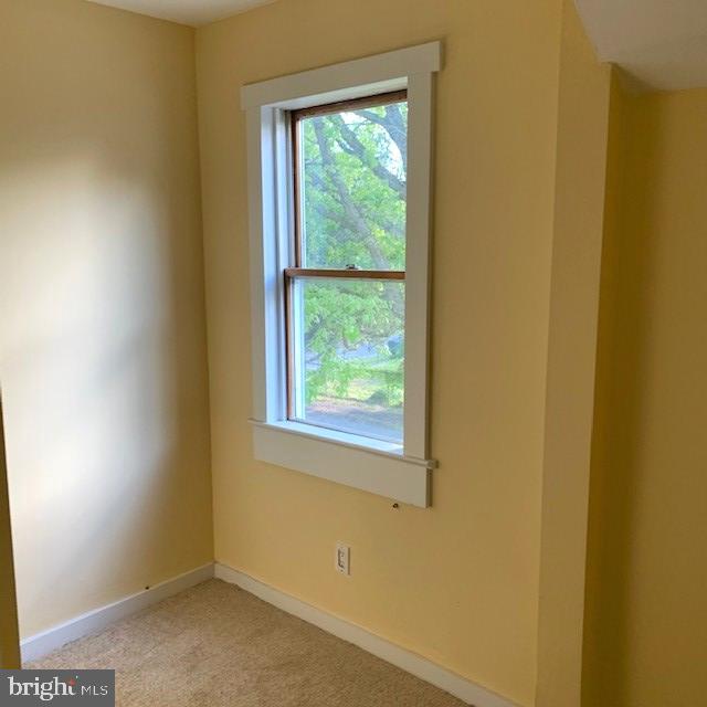 STILL POND - Residential Lease