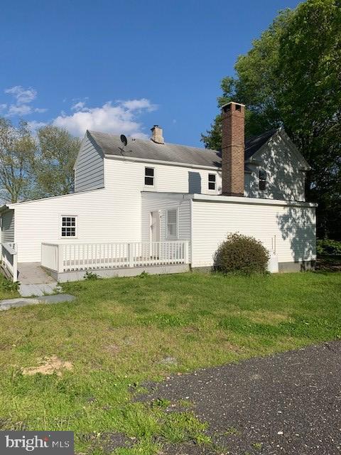 STILL POND - Residential Lease