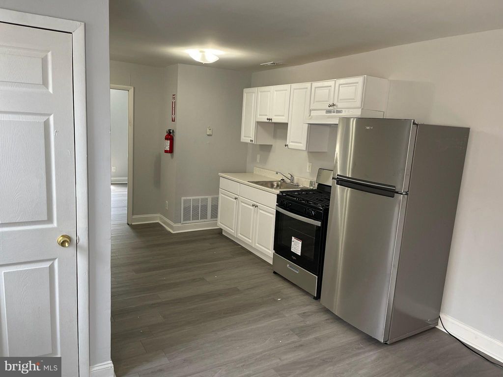 Photo of 1004 - 6 S 52nd Street #6.2R, PHILADELPHIA, PA 19143 (MLS # PAPH2571366)