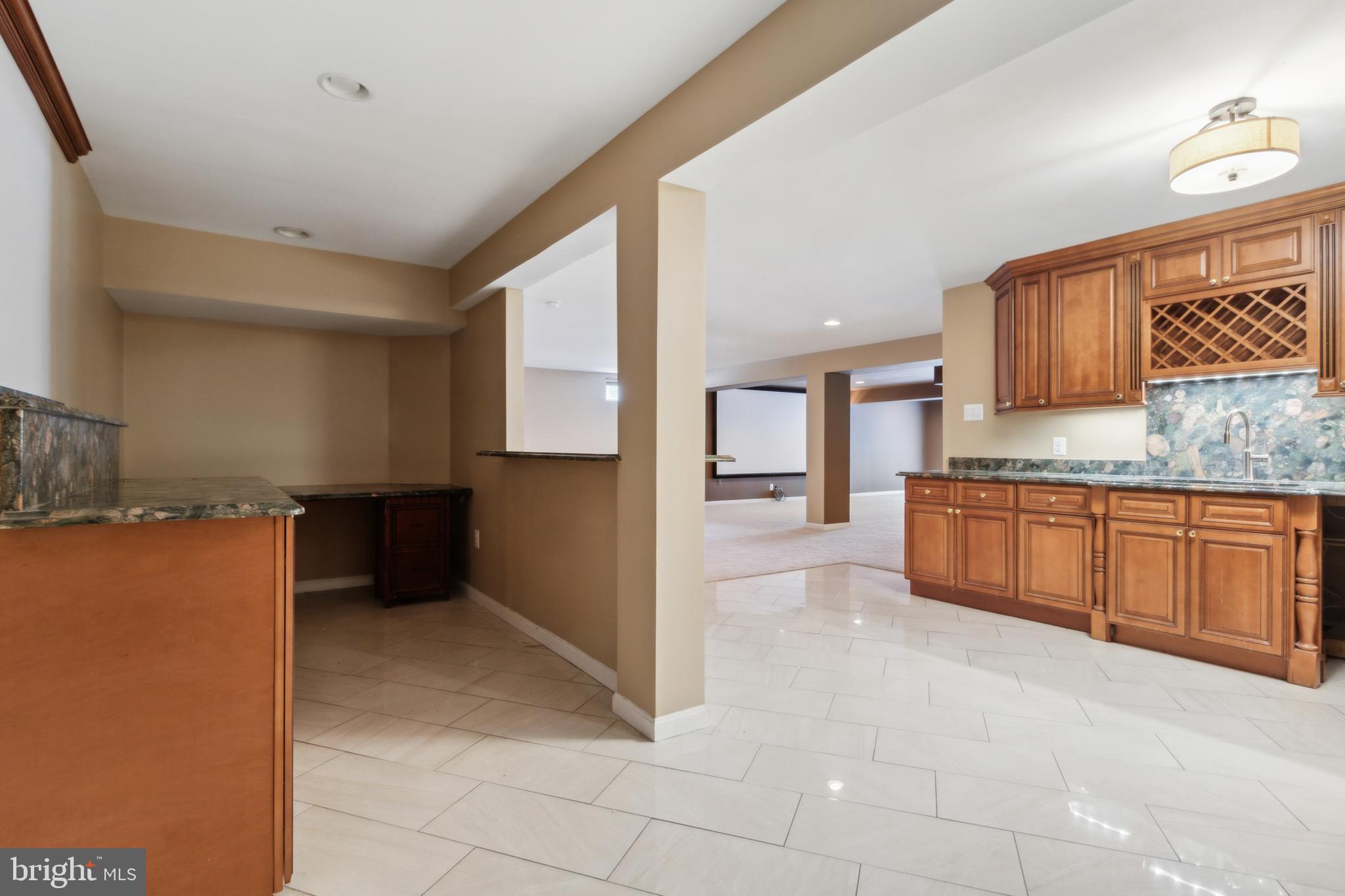 VINT HILL - Residential