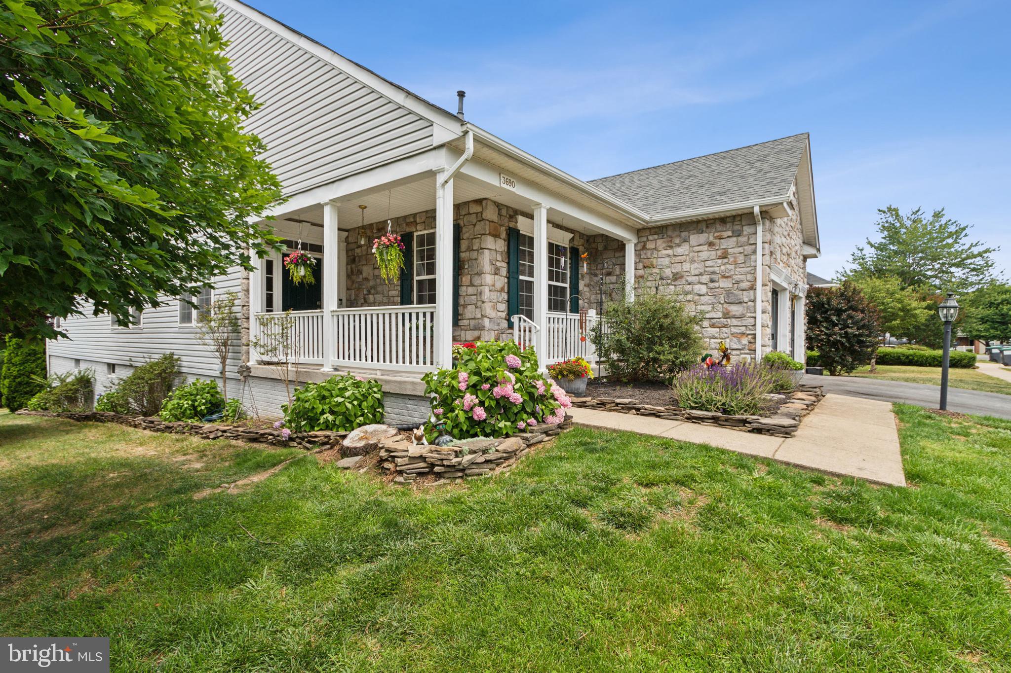 VINT HILL - Residential