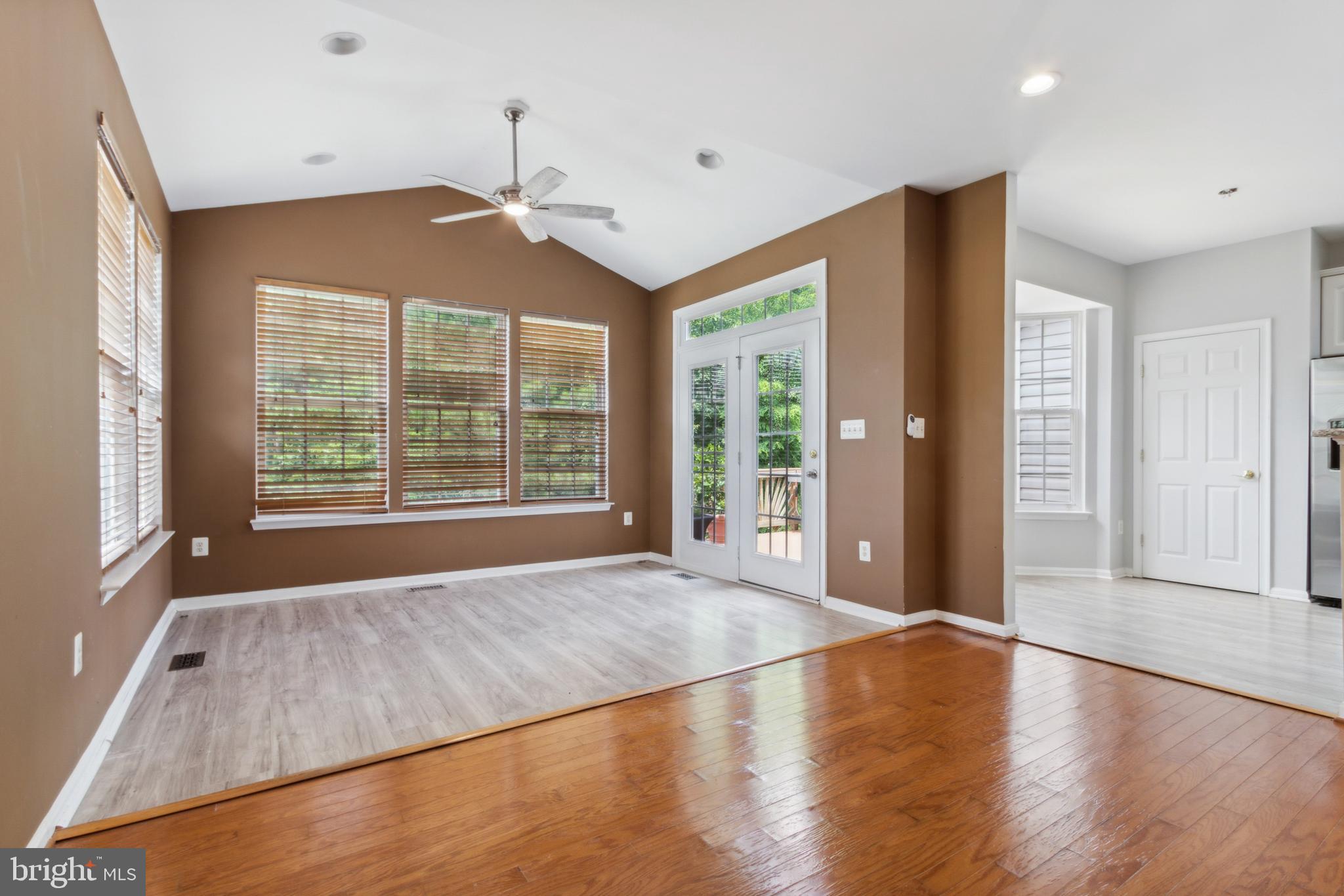 VINT HILL - Residential