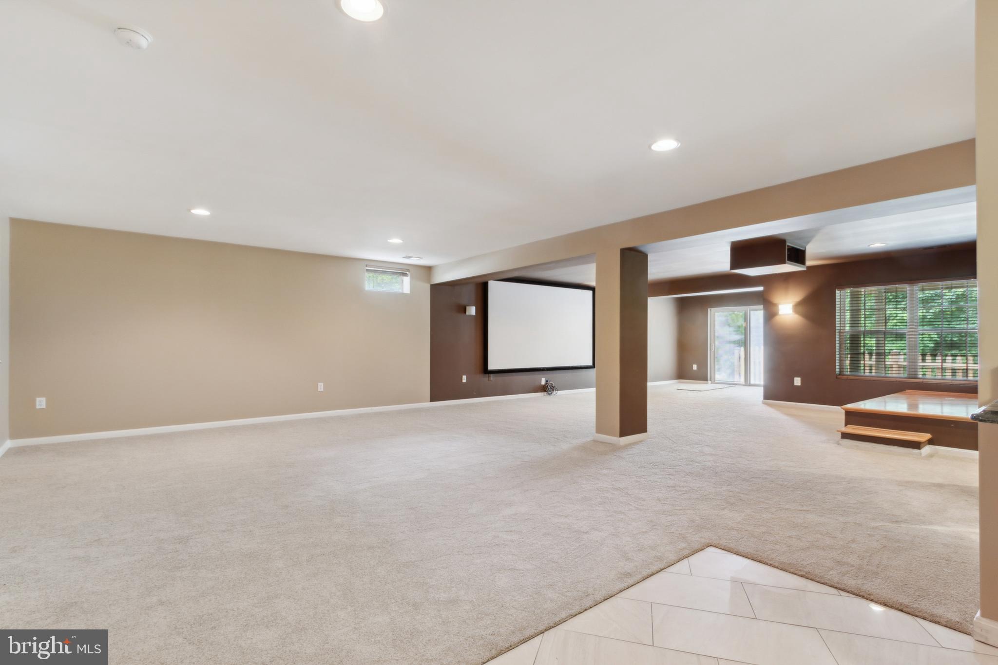 VINT HILL - Residential