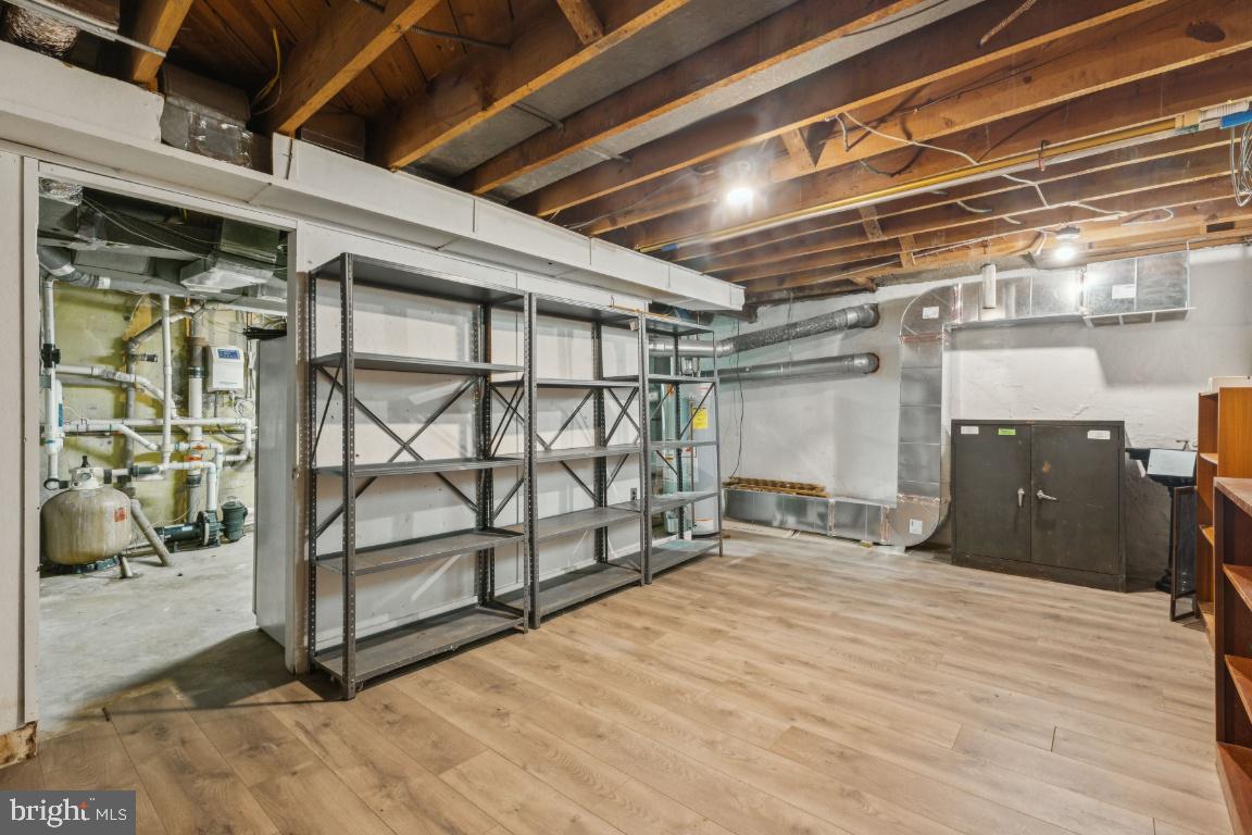 TARA - LEEWAY HEIGHTS - Residential Lease