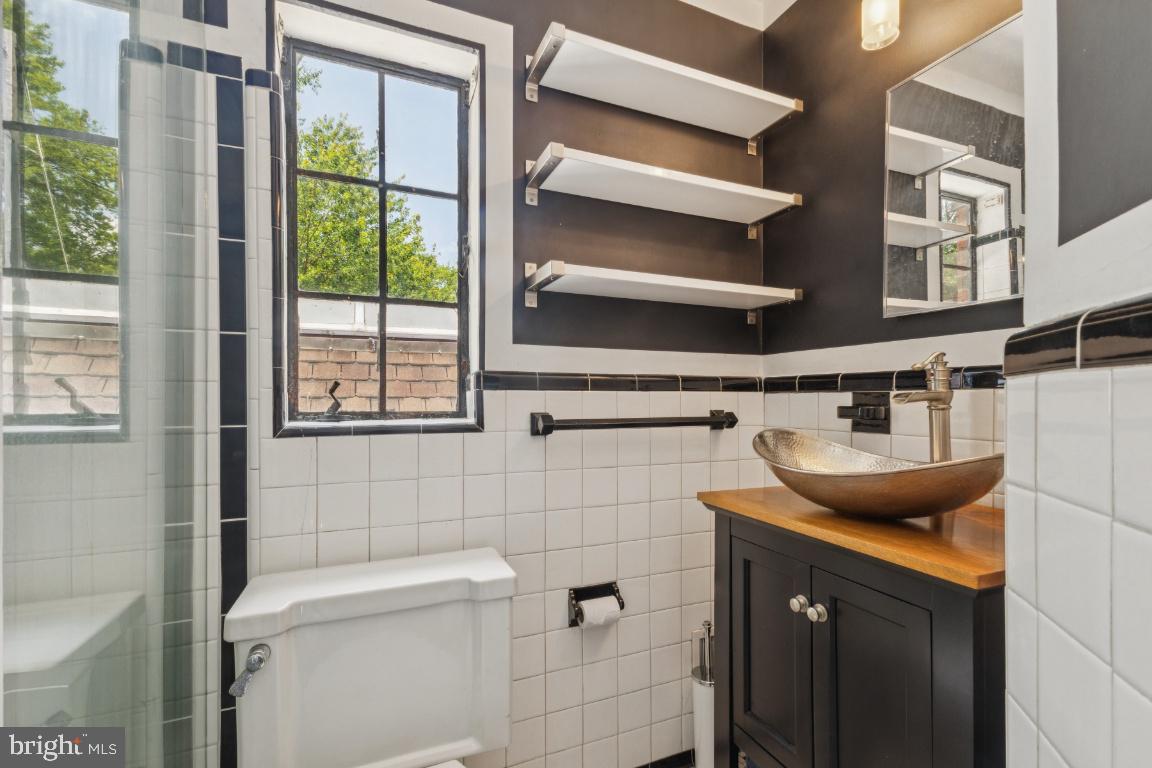 TARA - LEEWAY HEIGHTS - Residential Lease