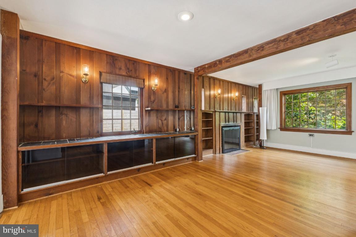 TARA - LEEWAY HEIGHTS - Residential Lease