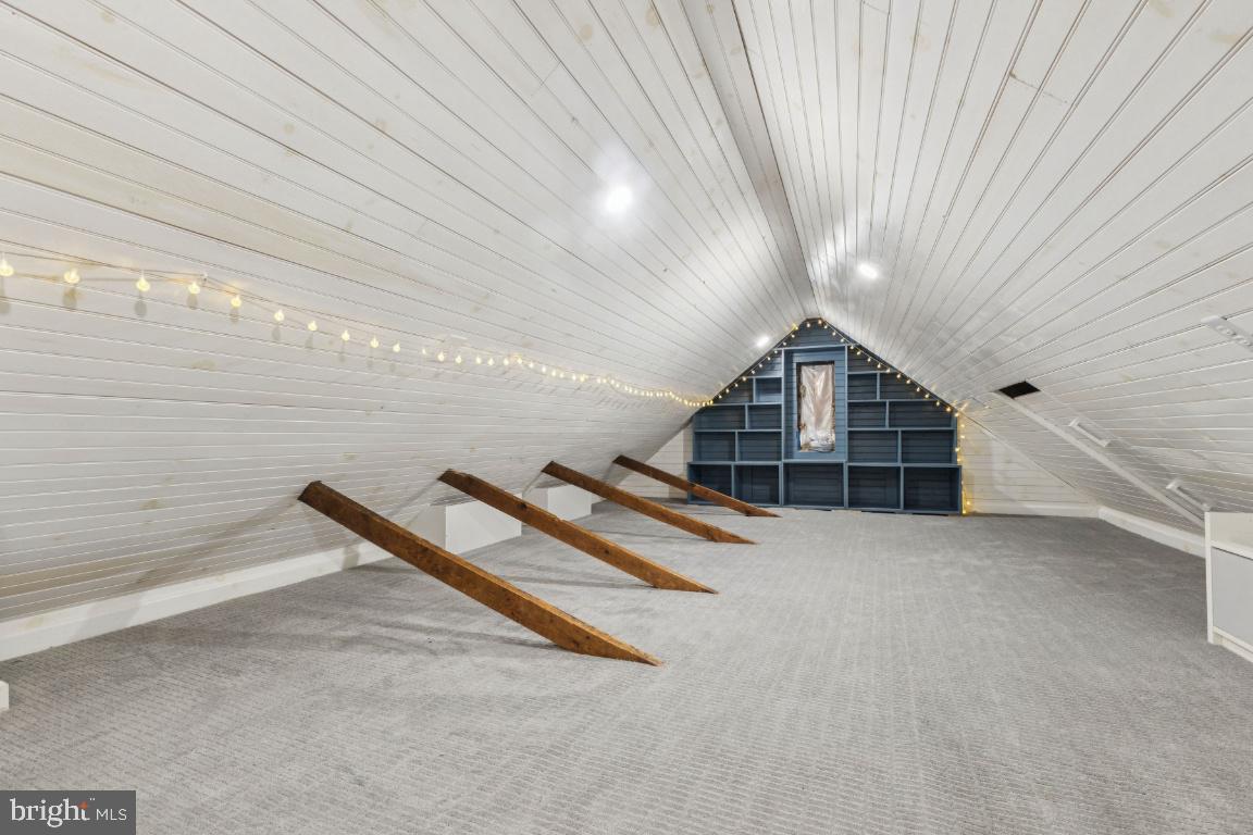 TARA - LEEWAY HEIGHTS - Residential Lease