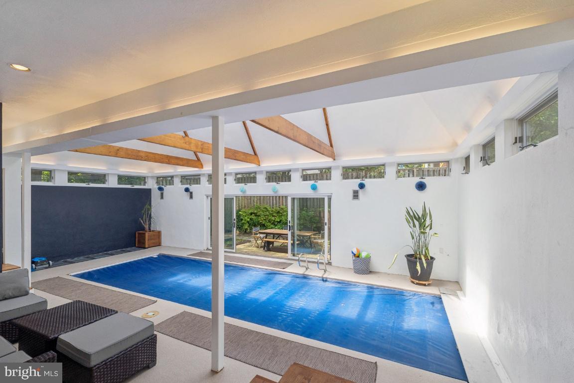 TARA - LEEWAY HEIGHTS - Residential Lease