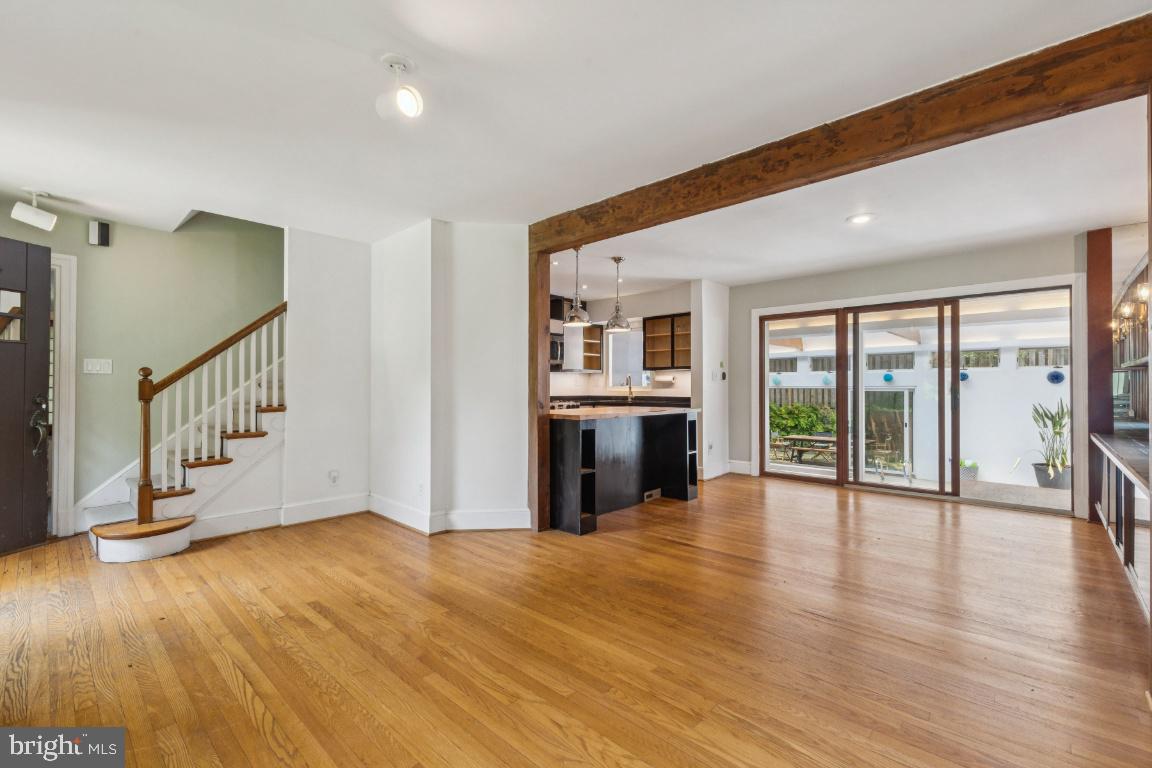 TARA - LEEWAY HEIGHTS - Residential Lease