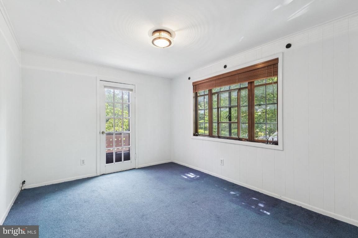 TARA - LEEWAY HEIGHTS - Residential Lease