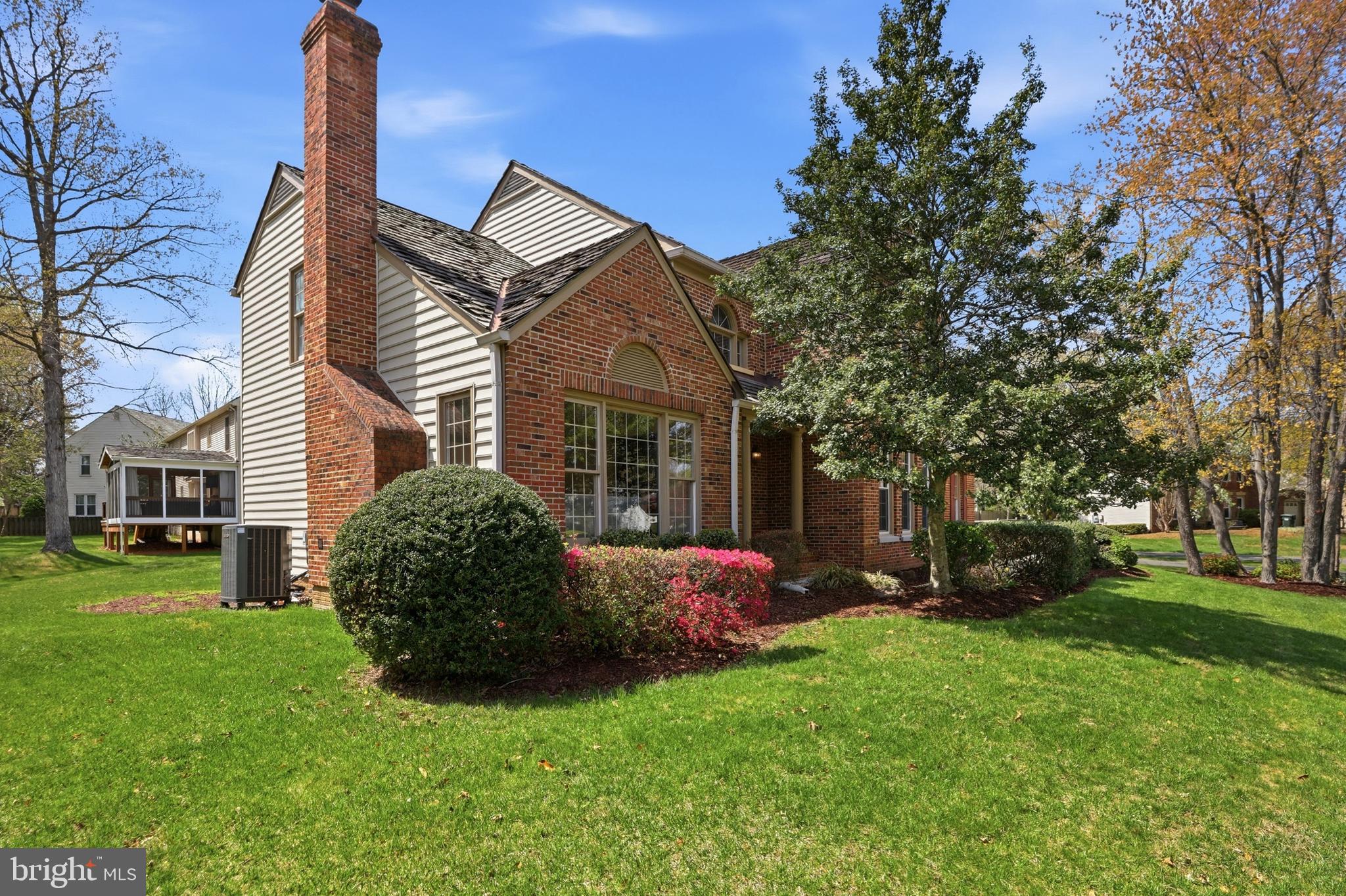 FRANKLIN OAKS - Residential