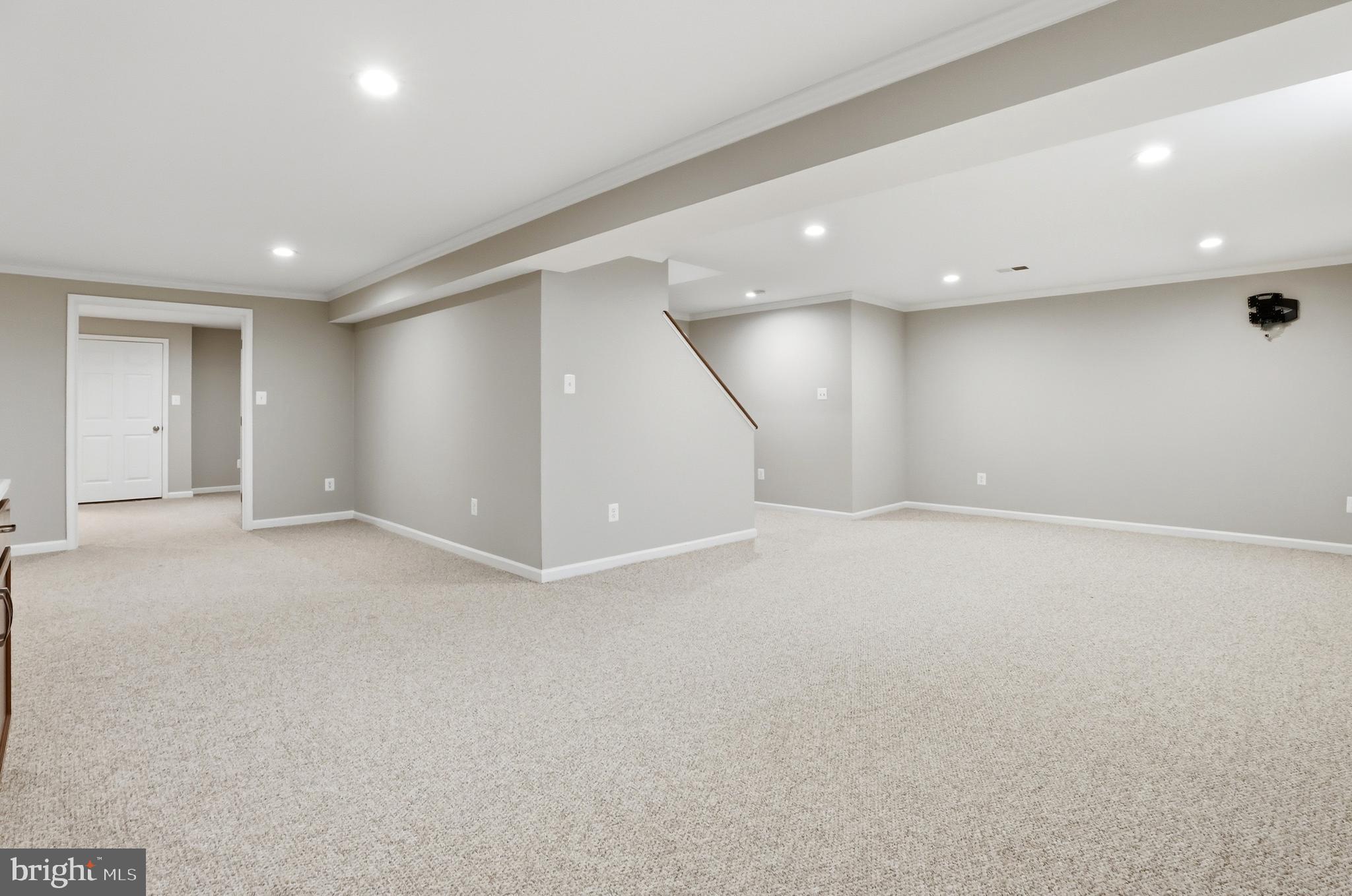 FRANKLIN OAKS - Residential