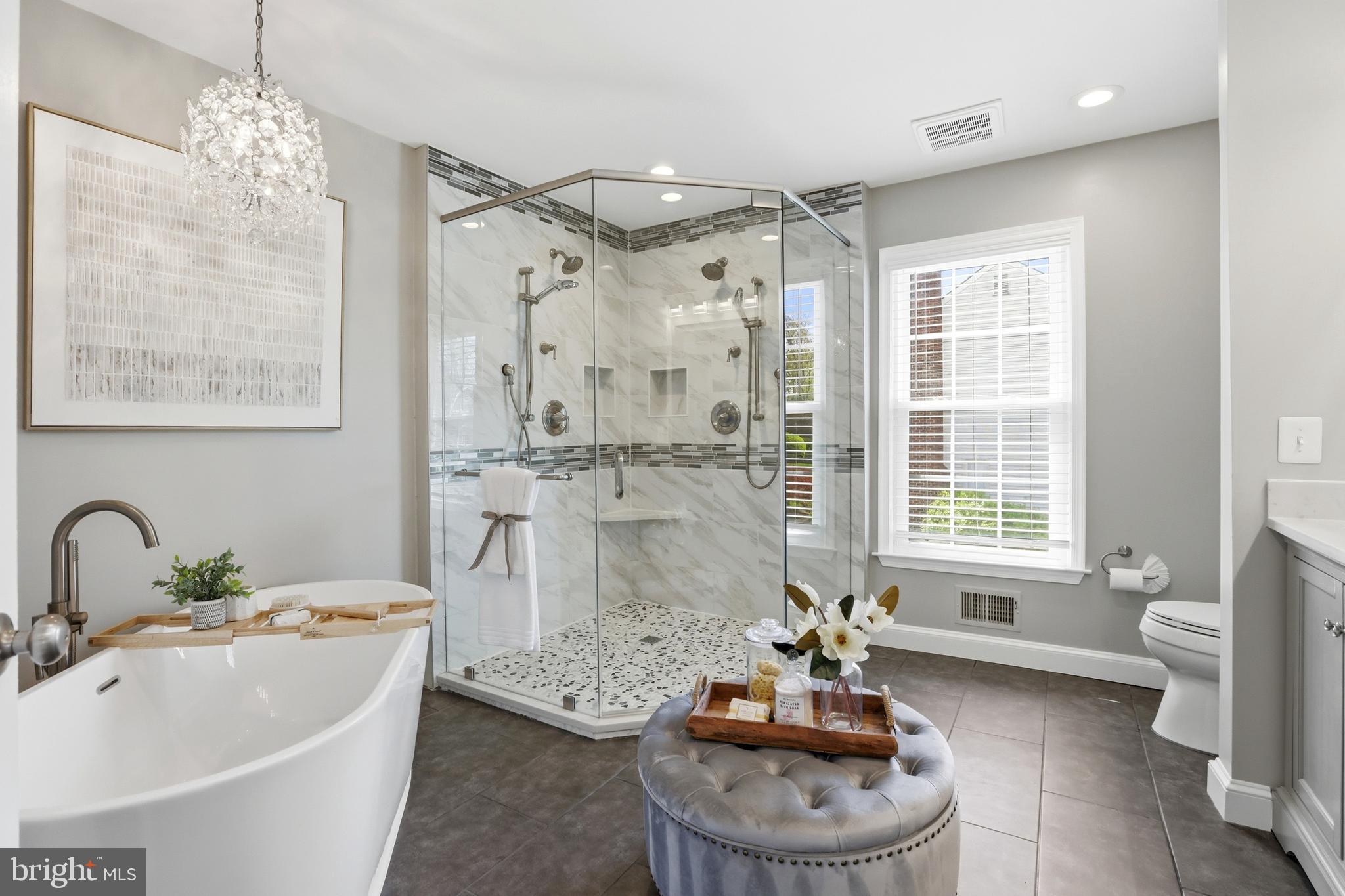 FRANKLIN OAKS - Residential