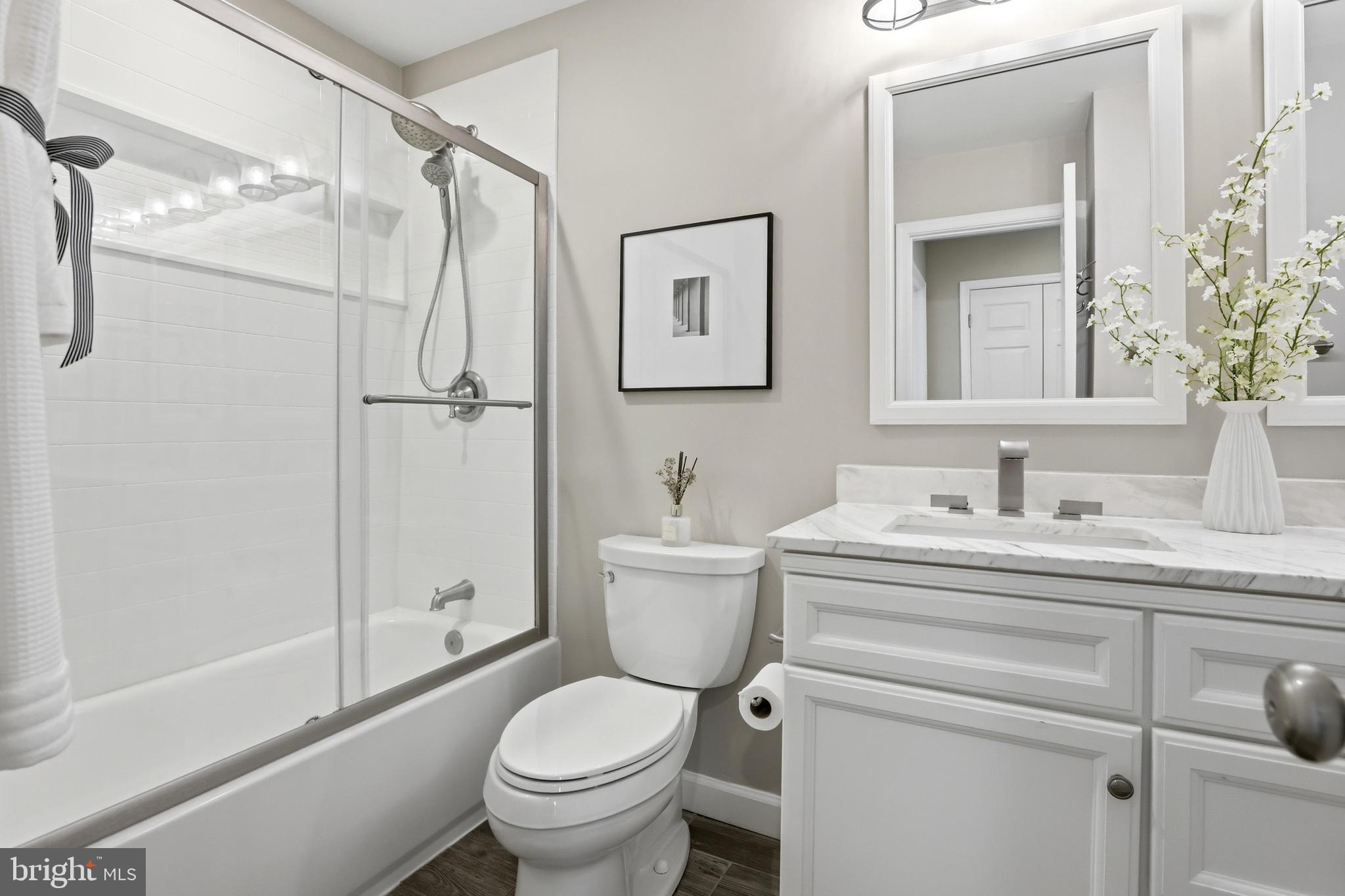 FRANKLIN OAKS - Residential