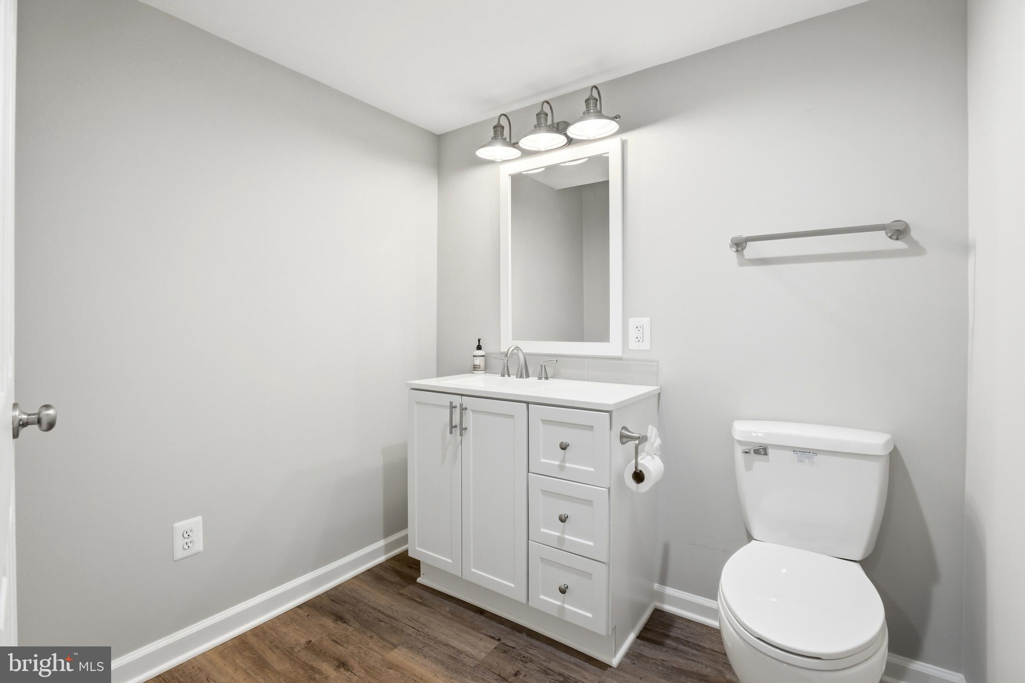 FRANKLIN OAKS - Residential