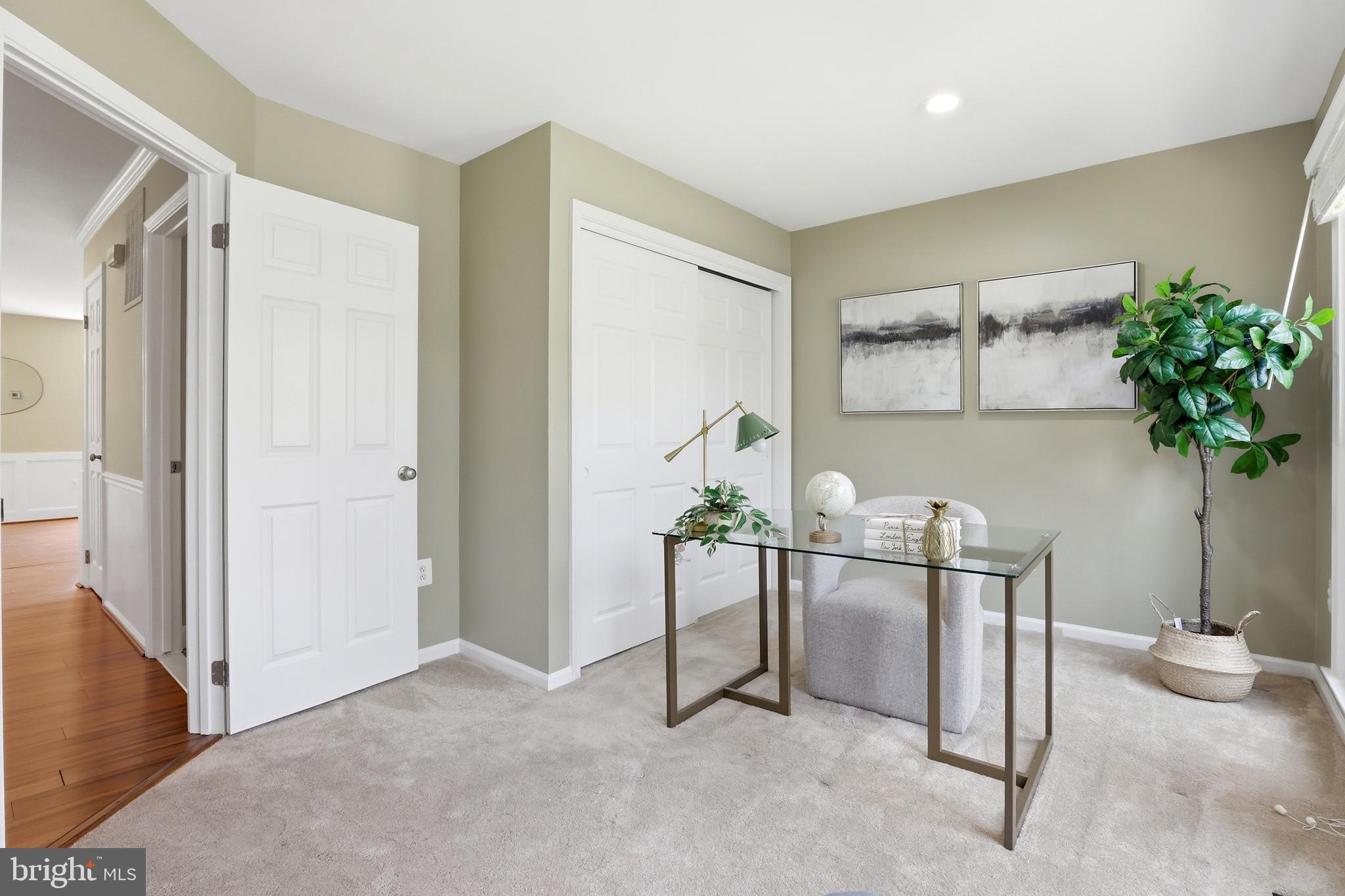 FRANKLIN OAKS - Residential