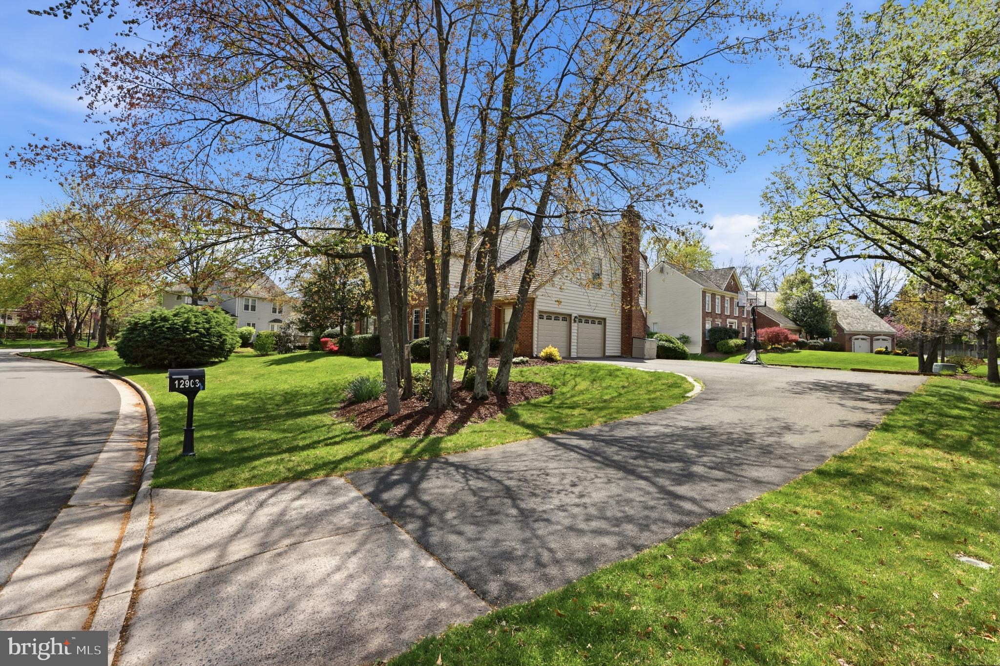 FRANKLIN OAKS - Residential