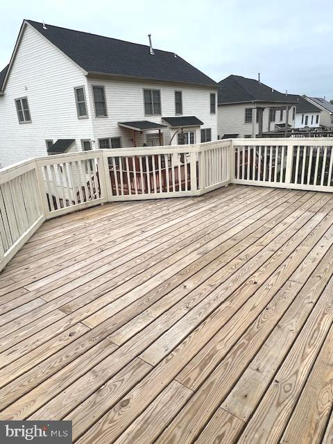 SENECA CROSSING - Residential Lease